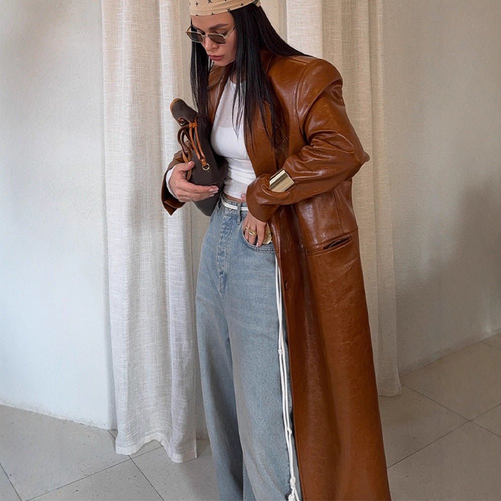 Women's long-cut patent leather trench coat with lapel collar and boxy oversized fit Chichicherry - Chichicherry