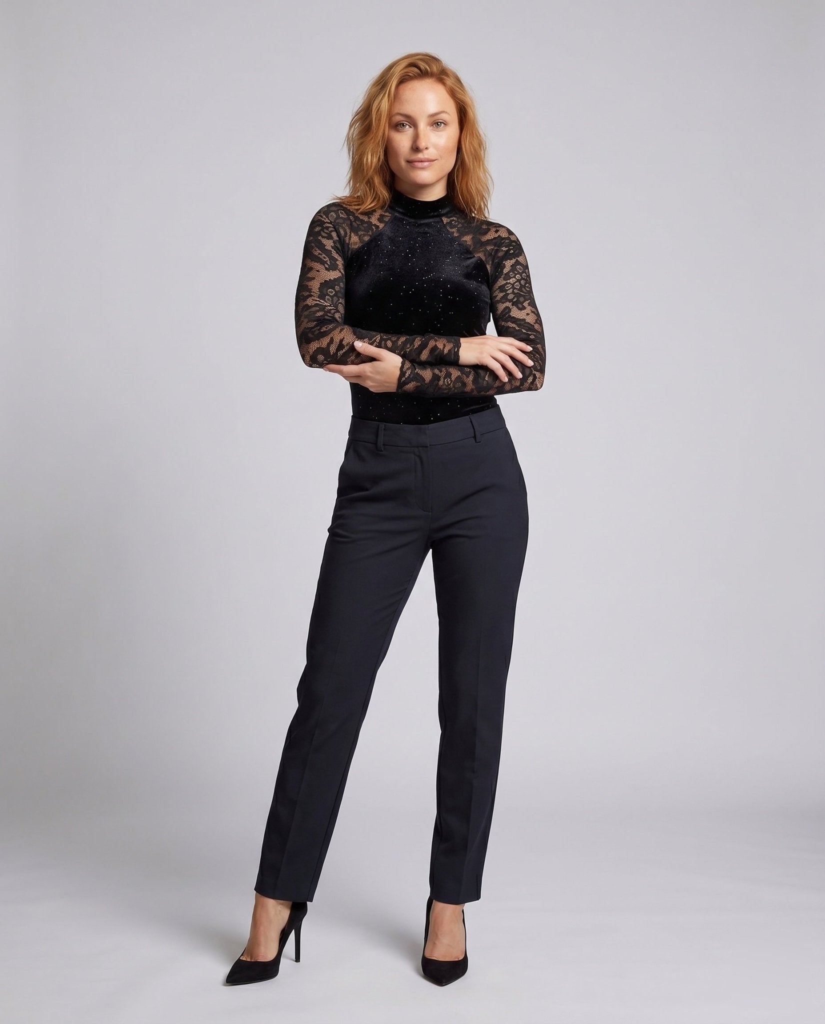 Women's long sleeve top made of velour with floral lace sleeves and sparkling accents - Chichicherry