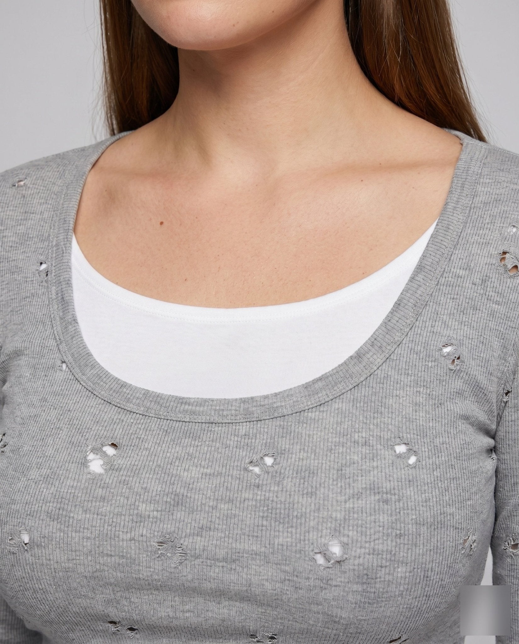 Women's long-sleeved casual top with fashionable round neckline and chic detail - Chichicherry