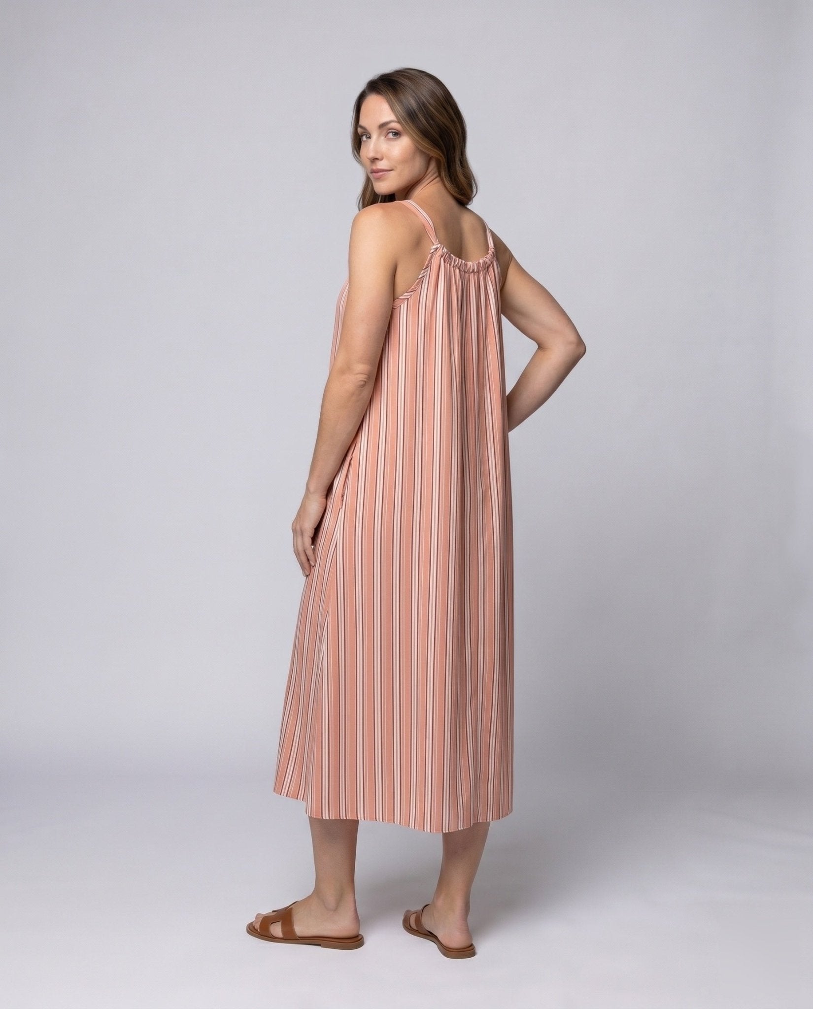 Women's long summer dress with stylish tie belt and elegant stripe details - Chichicherry