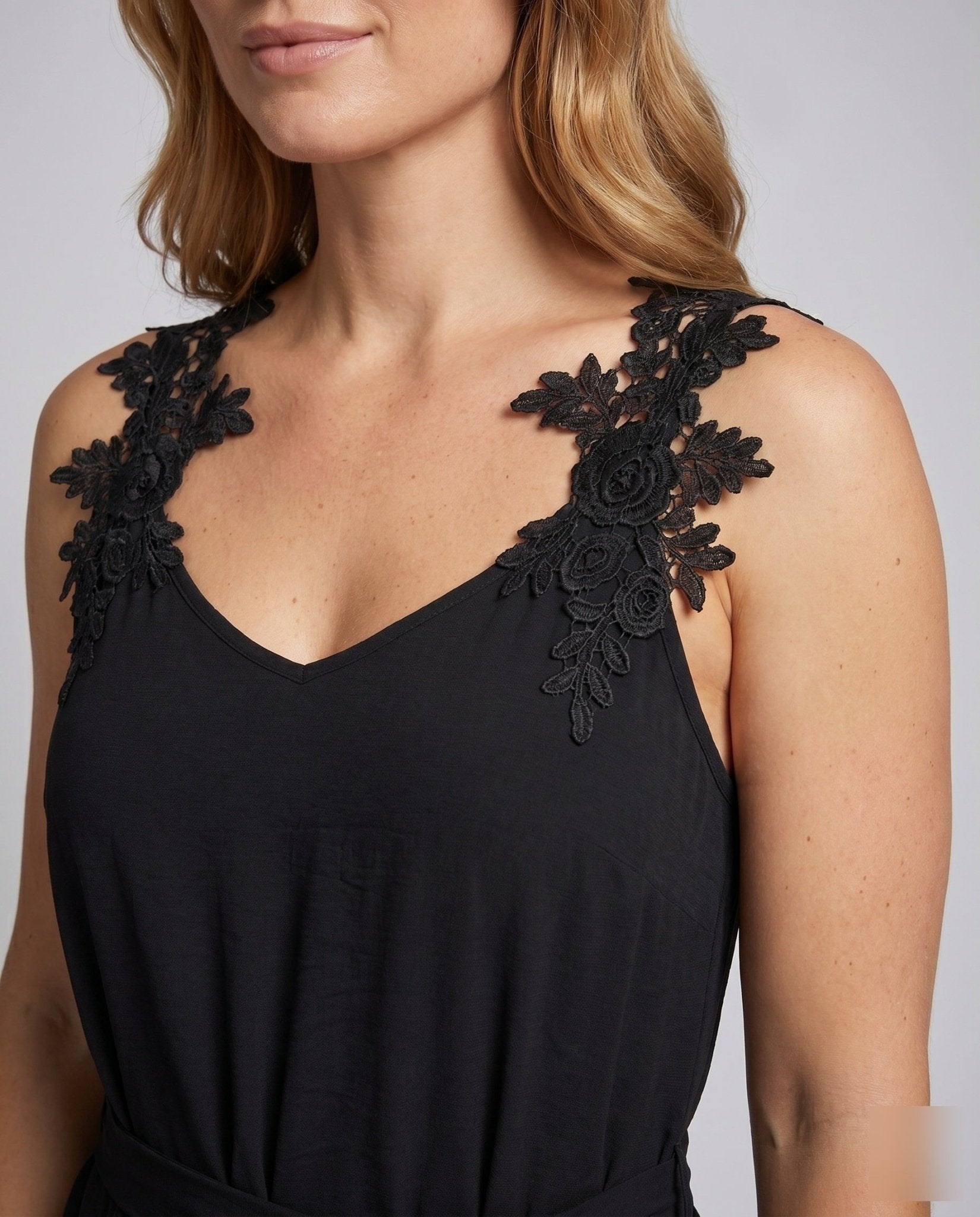 Women's maxi dress with delicate lace accents and chic waist belt - Chichicherry
