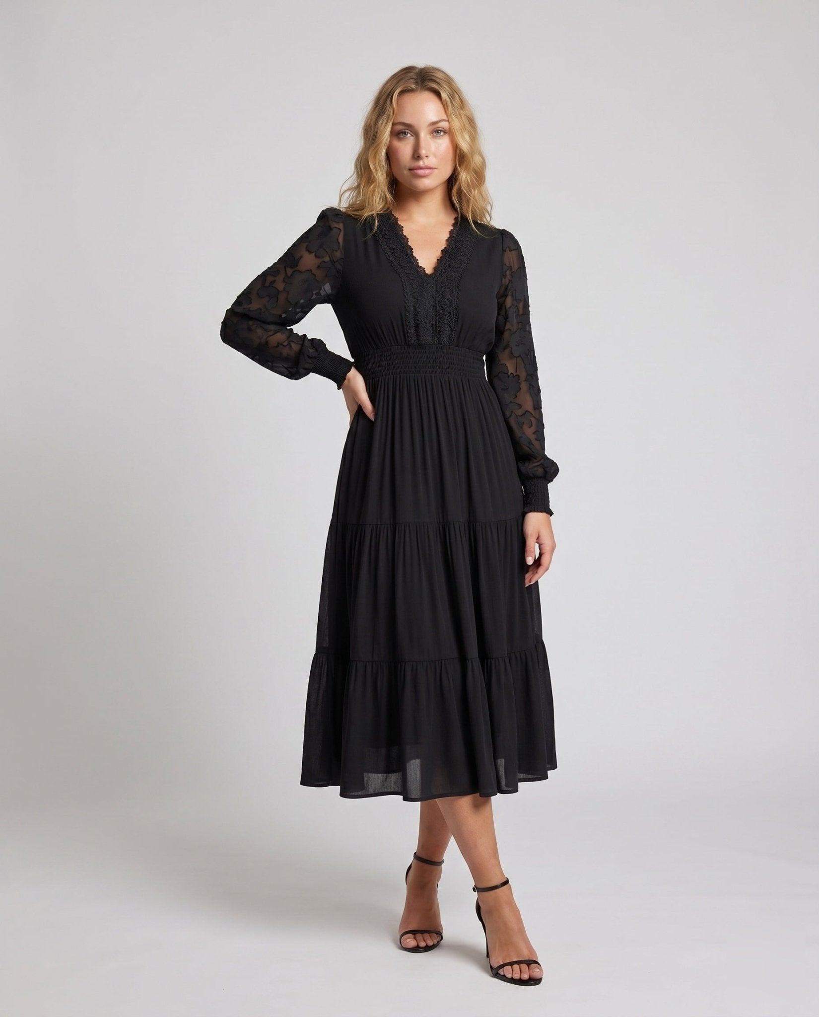 Women's maxi dress with elegant lace sleeves and deep V-neck - Chichicherry