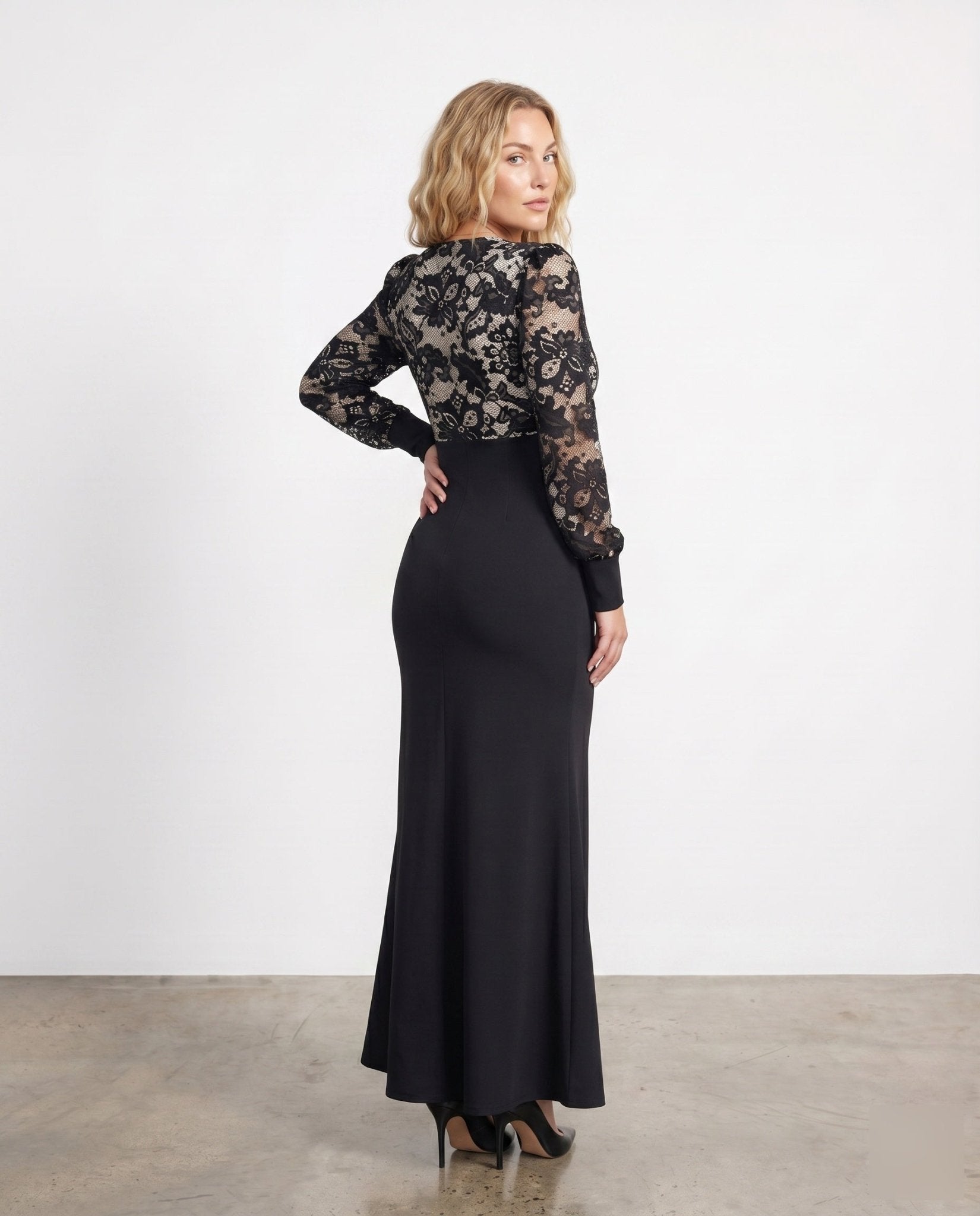 Women’s maxi dress with exquisite lace top and elegant zipper back - Chichicherry
