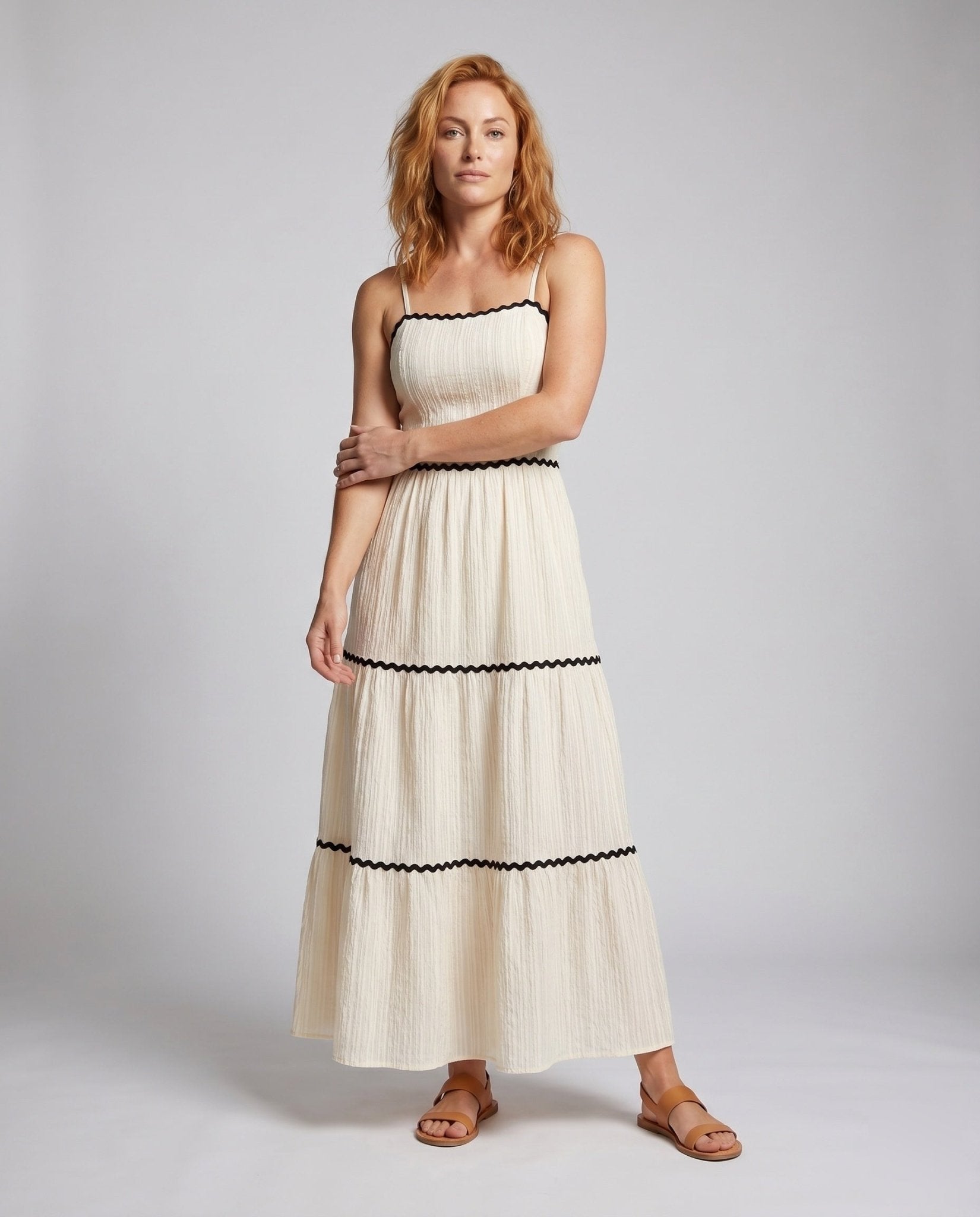 Women's maxi dress with fine ruffles and delicate straps - Chichicherry