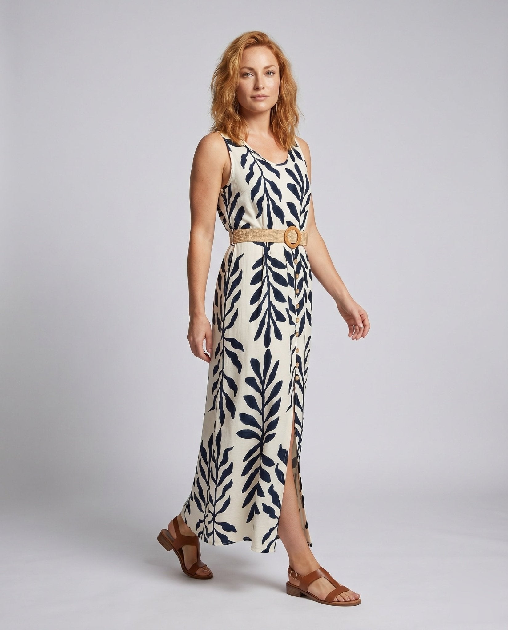 Women's maxi dress with floral cut and stylish button design - Chichicherry