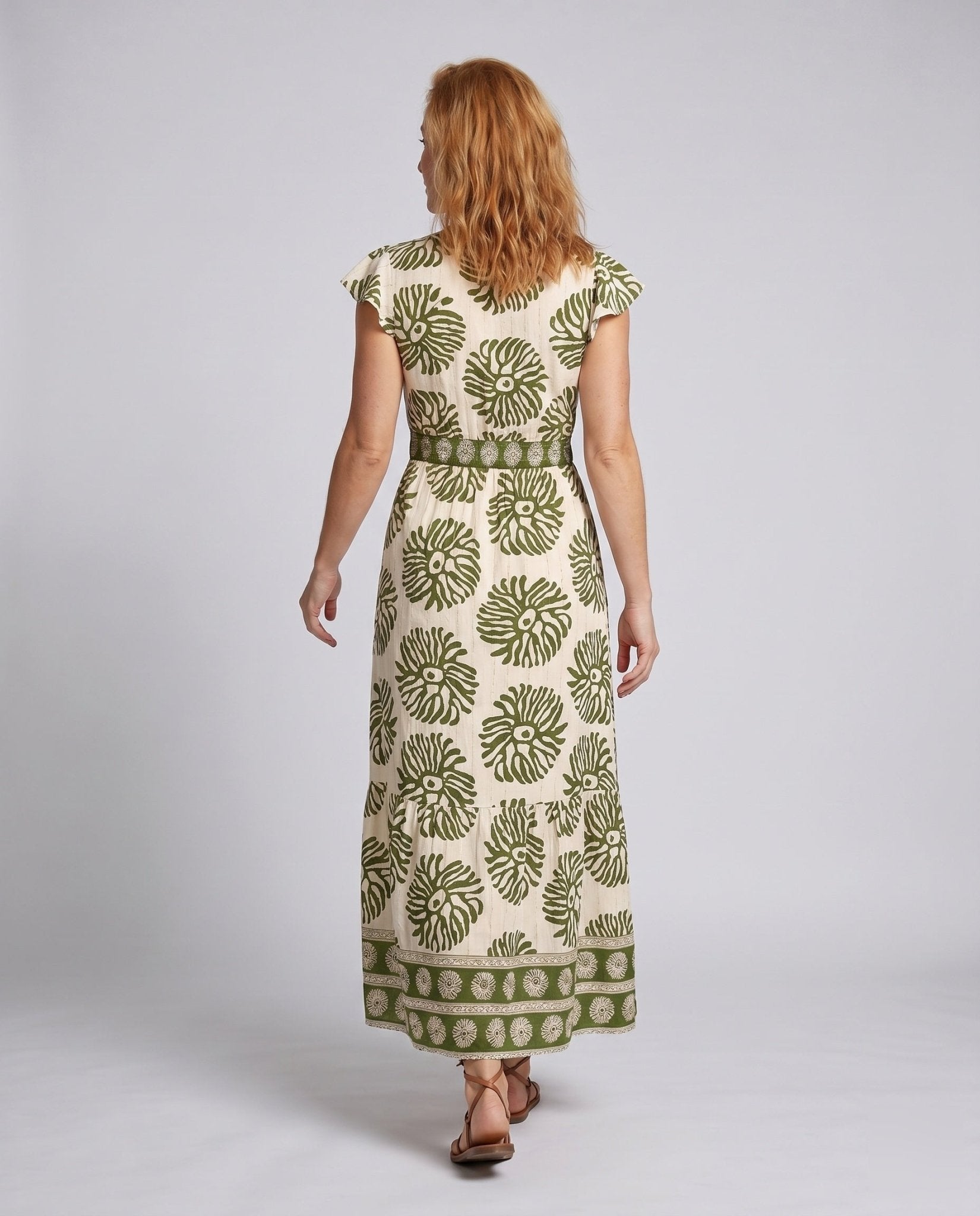 Women's maxi dress with floral pattern and detachable skirt - Chichicherry