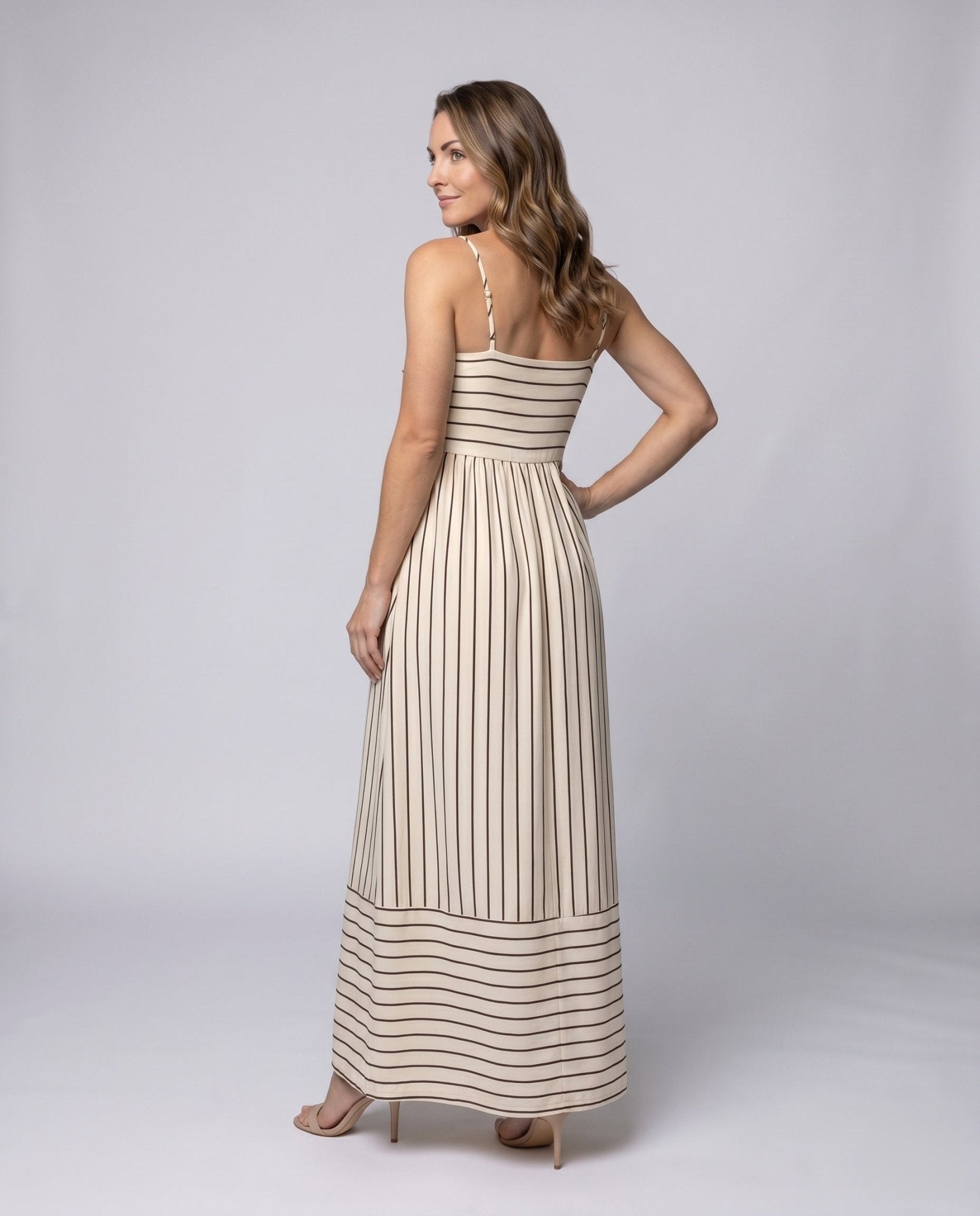 Women's maxi dress with narrow straps and vertical stripe pattern - Chichicherry