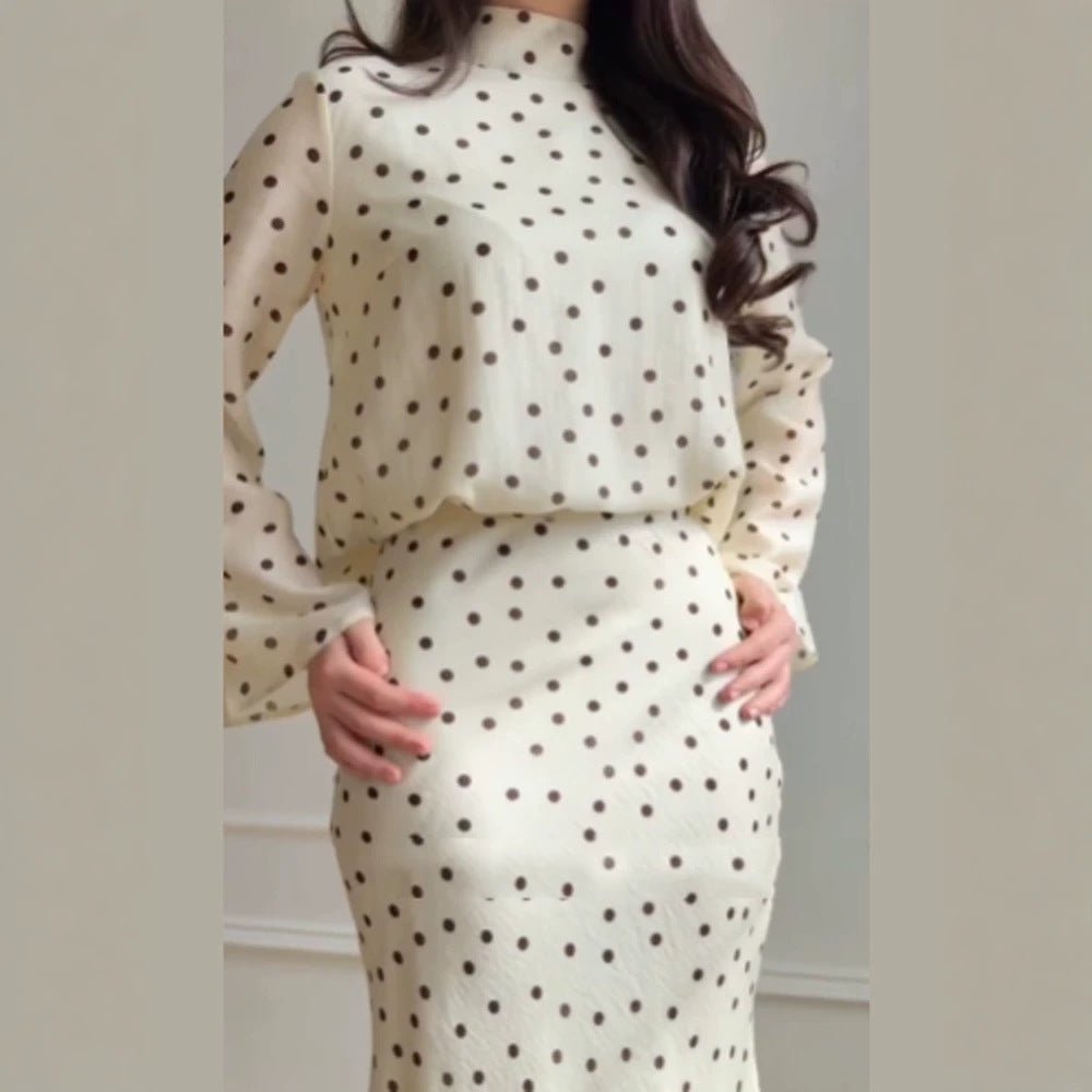 Women's maxi dress with waist-accentuating mermaid silhouette and polka dot print Chichicherry - Chichicherry