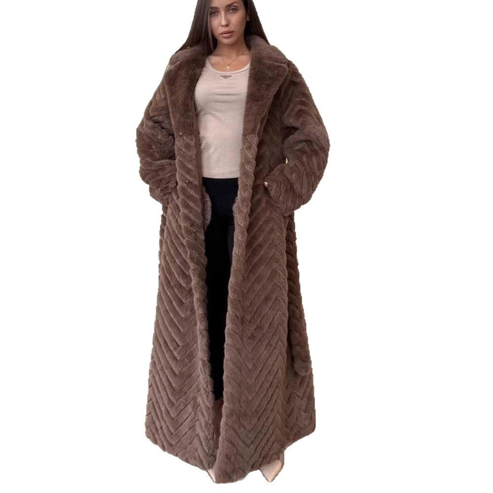 Women's Maxi Faux Fur Coat with Hood and Chevron Quilting Chichicherry - Chichicherry