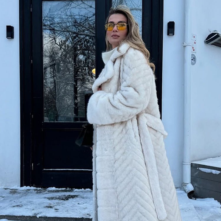 Women's Maxi Faux Fur Coat with Hood and Chevron Quilting Chichicherry - Chichicherry