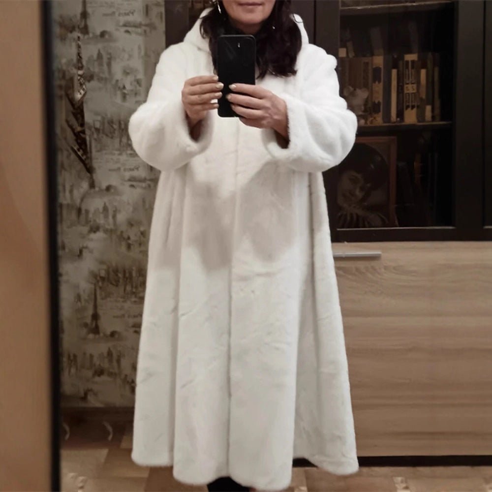 Women's Maxi Faux Fur Coat with Oversized Cut and Patch Pockets Chichicherry - Chichicherry