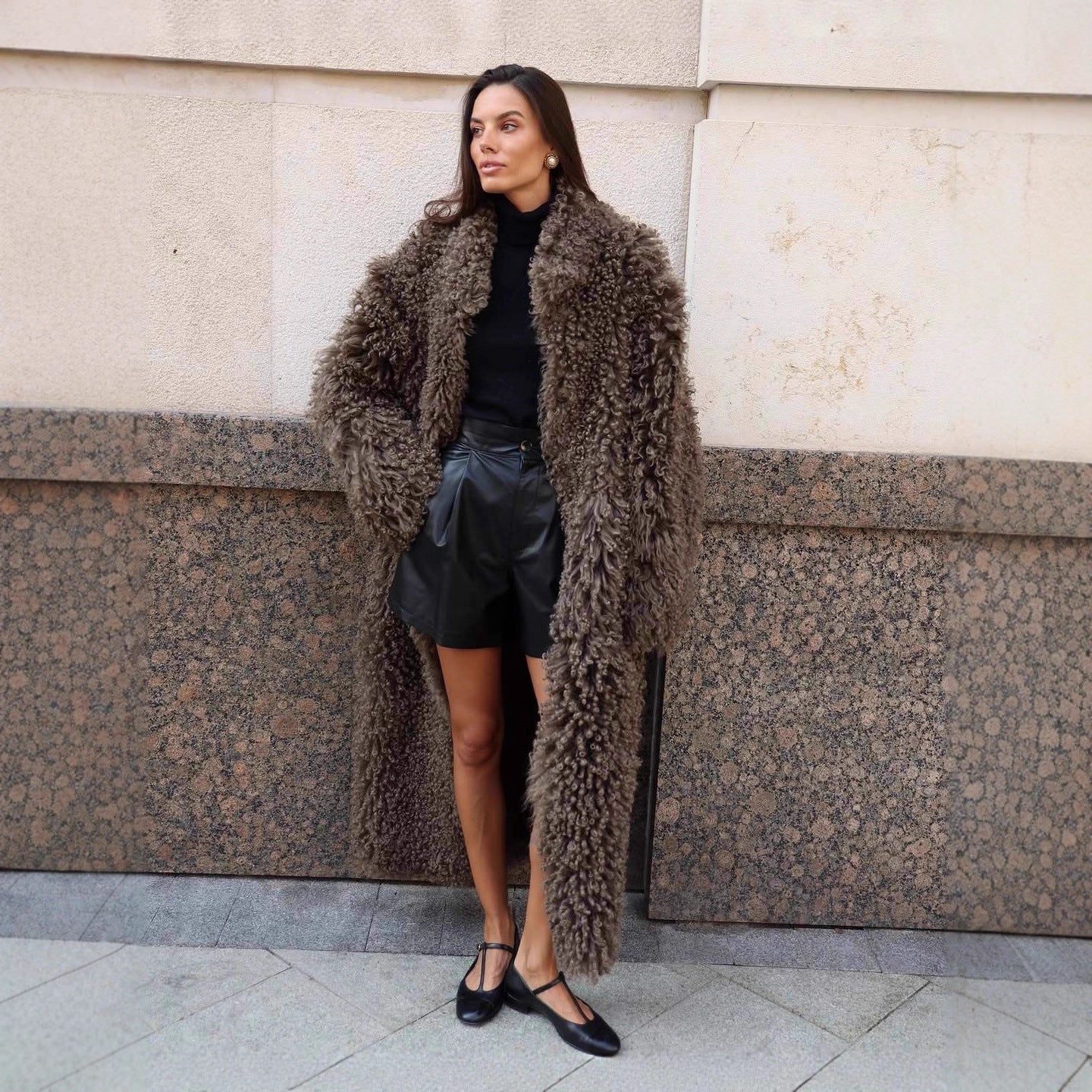 Women's Maxi Long Curly Teddy Coat in Sheepskin Look Chichicherry - Chichicherry