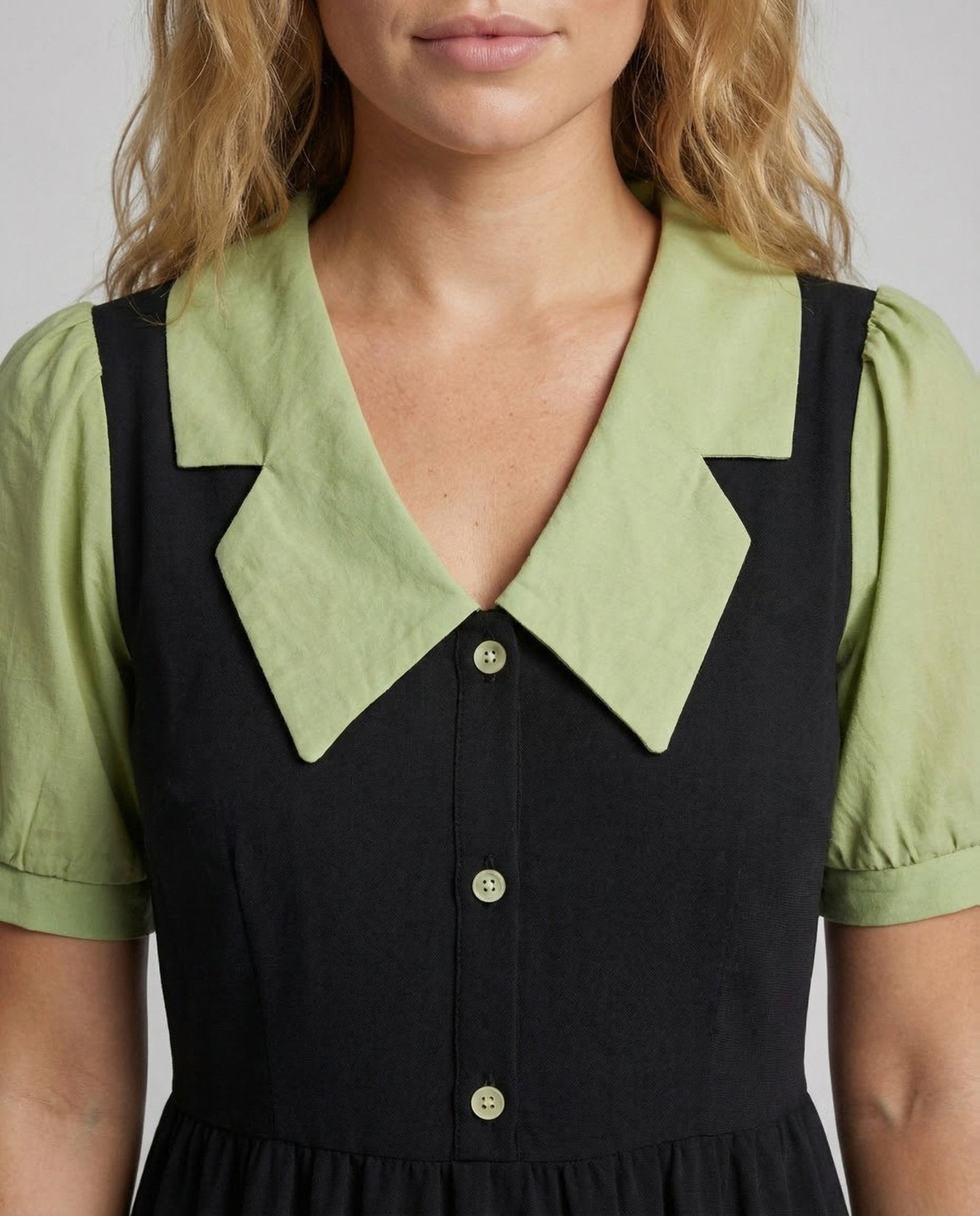 Women's Midi Dress Notched Collar Puff Sleeves - Chichicherry