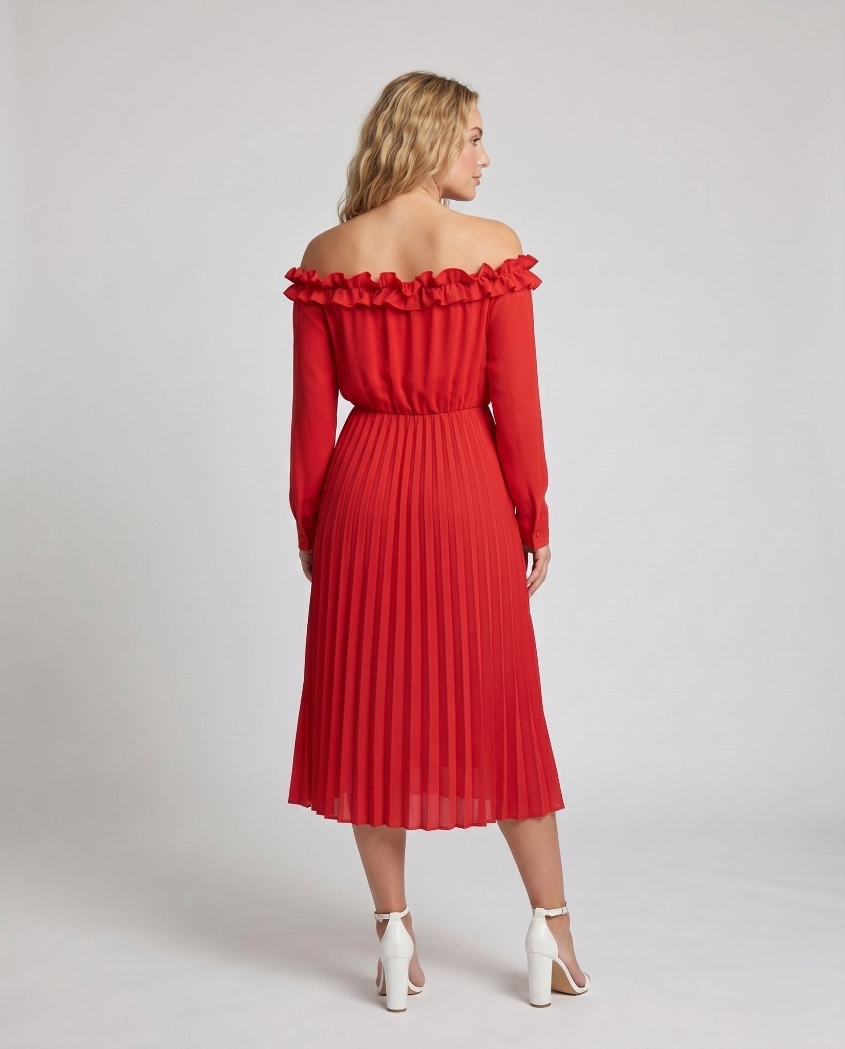Women’s midi dress with elegant ruffles and pleated skirt - Chichicherry