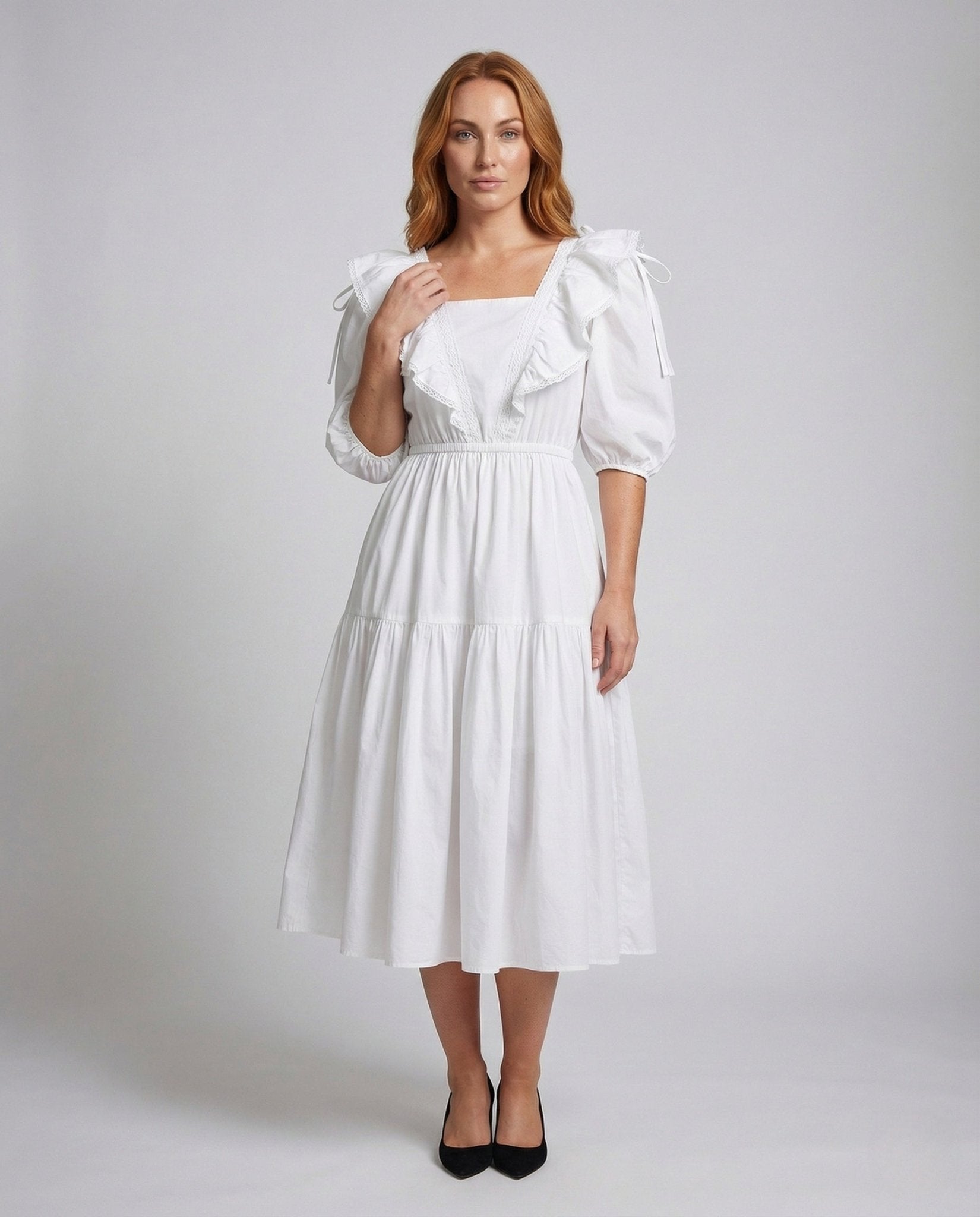 Women's midi dress with ruffled collar - Chichicherry