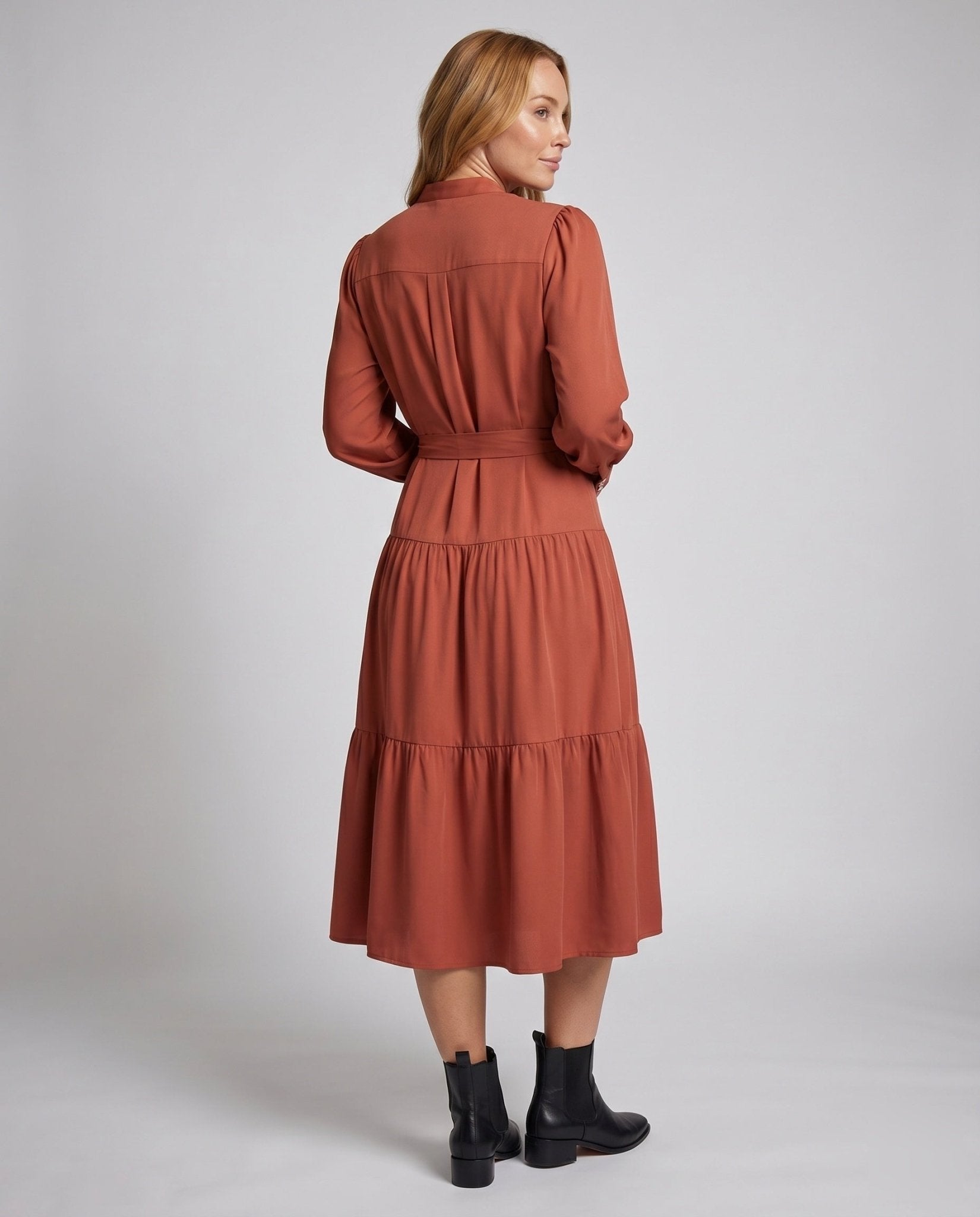 Women's midi dress with stylish button design and decorative waist belt - Chichicherry
