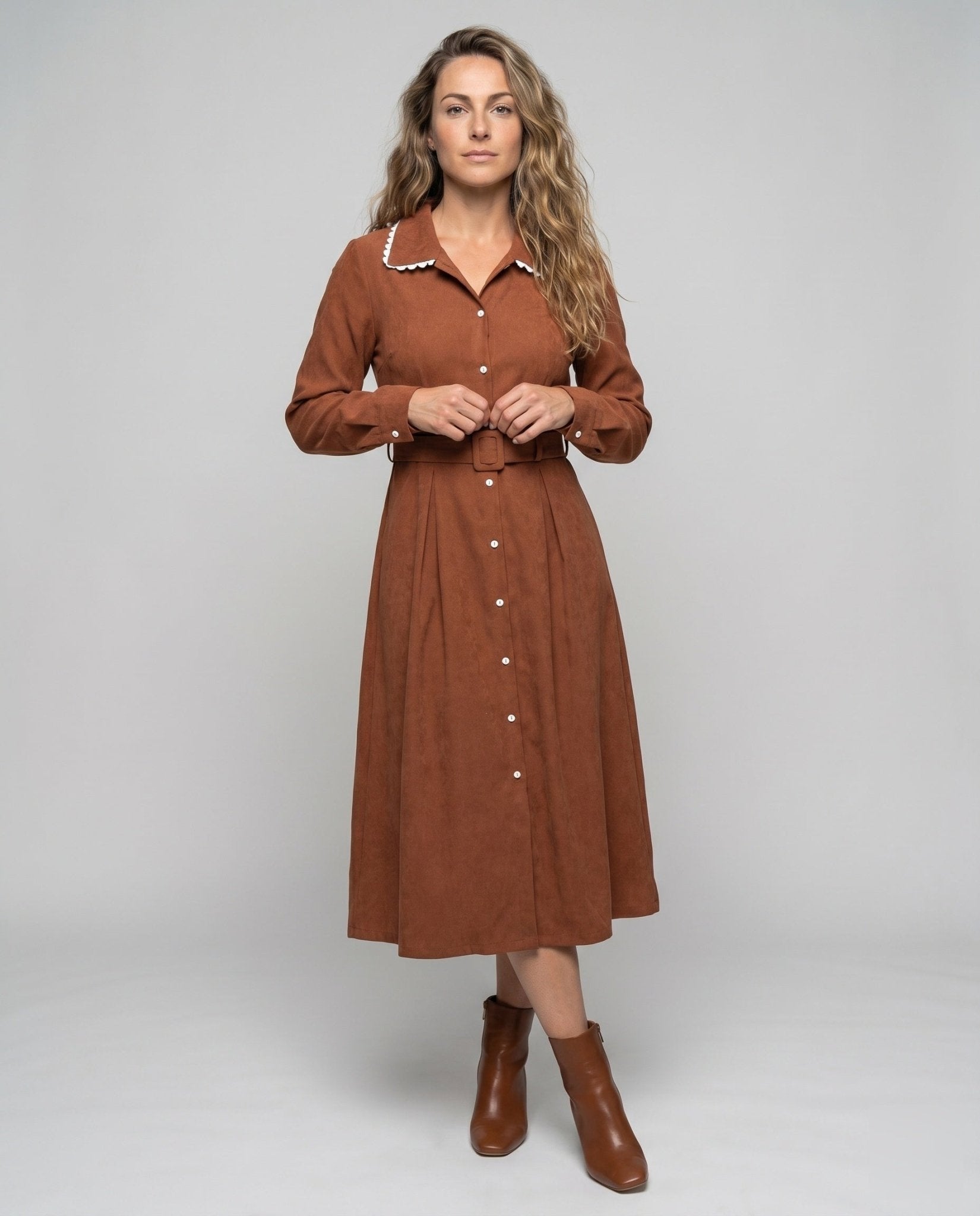 Women's midi dress with wide cut collar and button details - Chichicherry