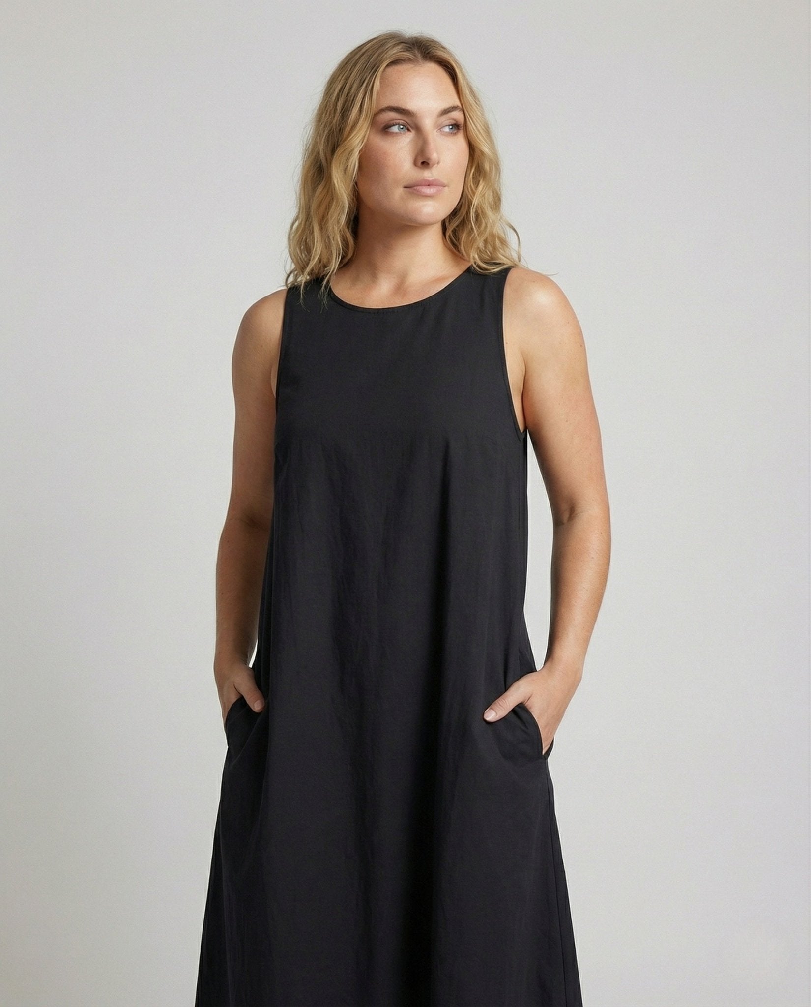 Women's Minimalist A-Line Kaftan Dress - Chichicherry