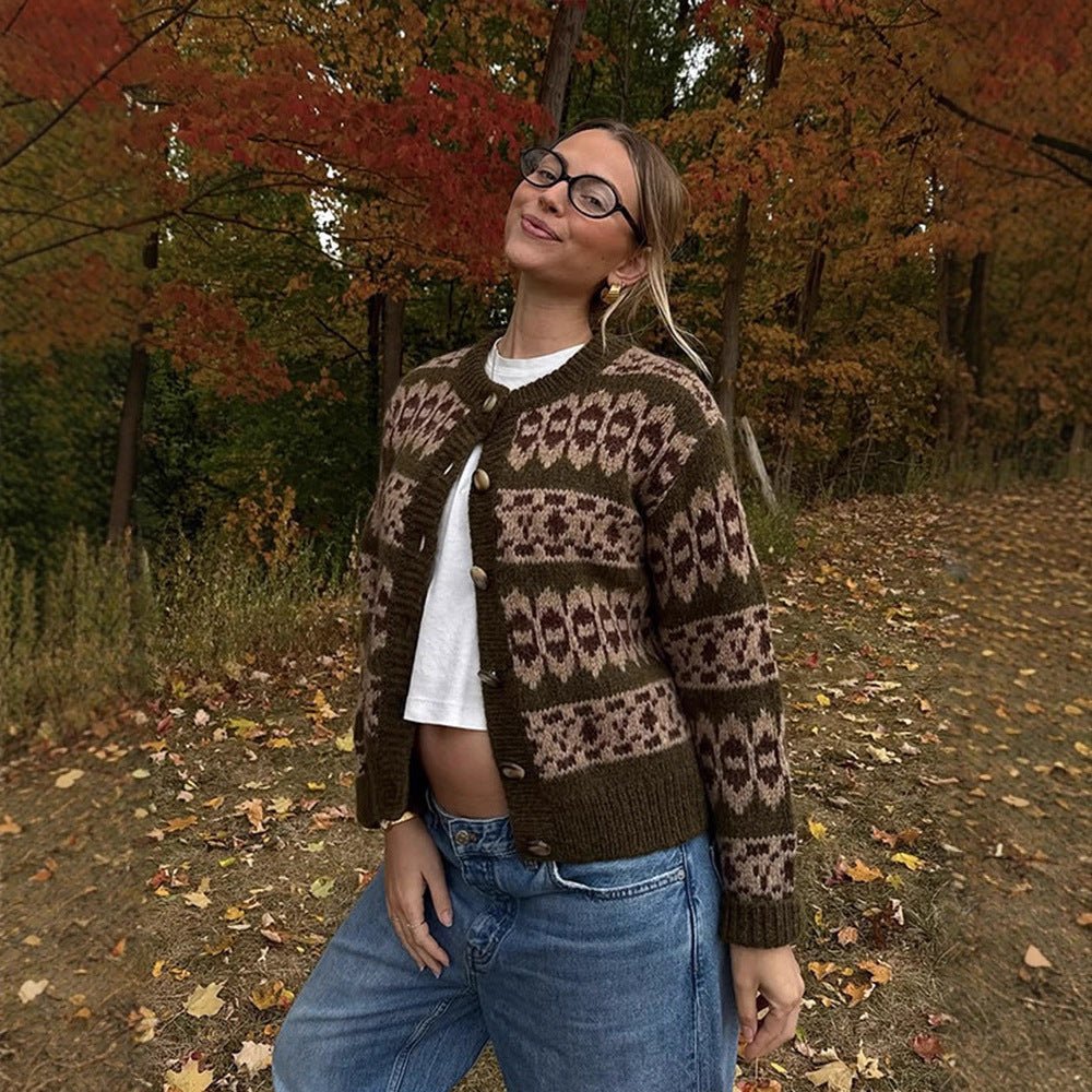 Women’s Norwegian pattern cardigan with button placket and ribbed hem Chichicherry - Chichicherry
