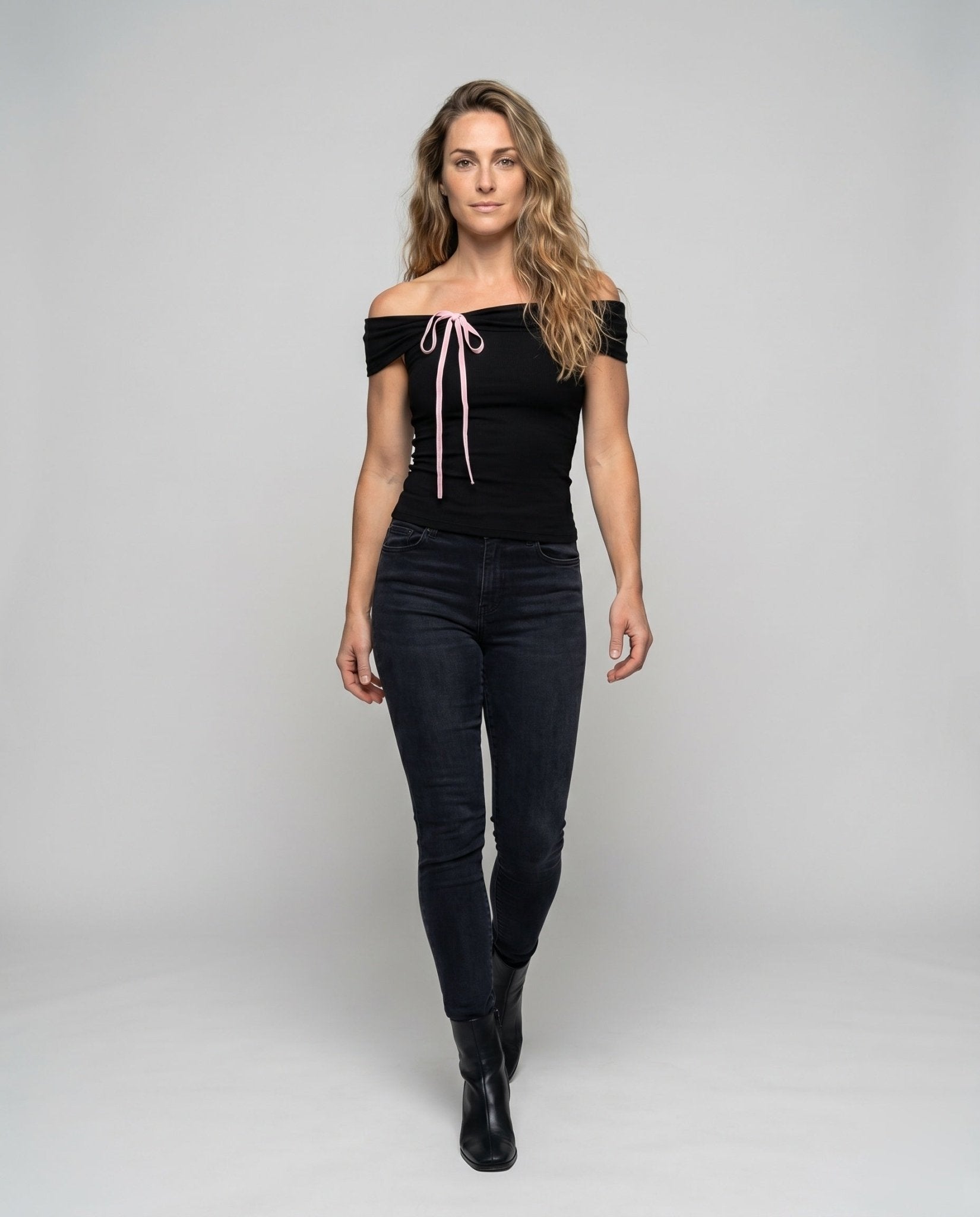 Women's Off-Shoulder Top with Decorative Bow Decoration - Chichicherry