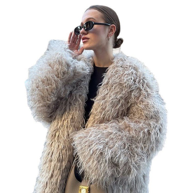 Women's Oversize Curly Faux Fur Coat in Shaggy Look Chichicherry - Chichicherry