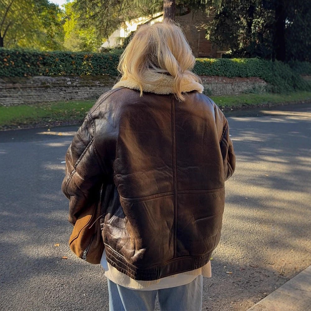 Women's Oversize Pilot Jacket made of Faux Leather with Teddy Lining and Wide Cut Chichicherry - Chichicherry