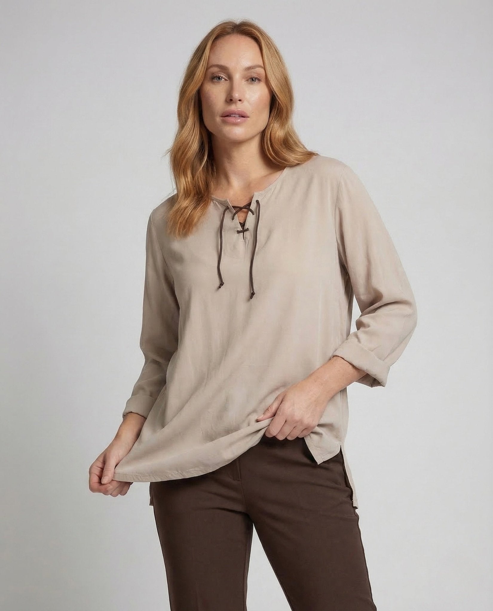 Women's Oversize Tunic Lacing Collar - Chichicherry