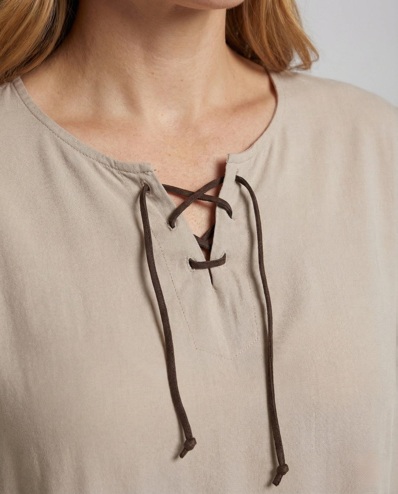 Women's Oversize Tunic Lacing Collar - Chichicherry