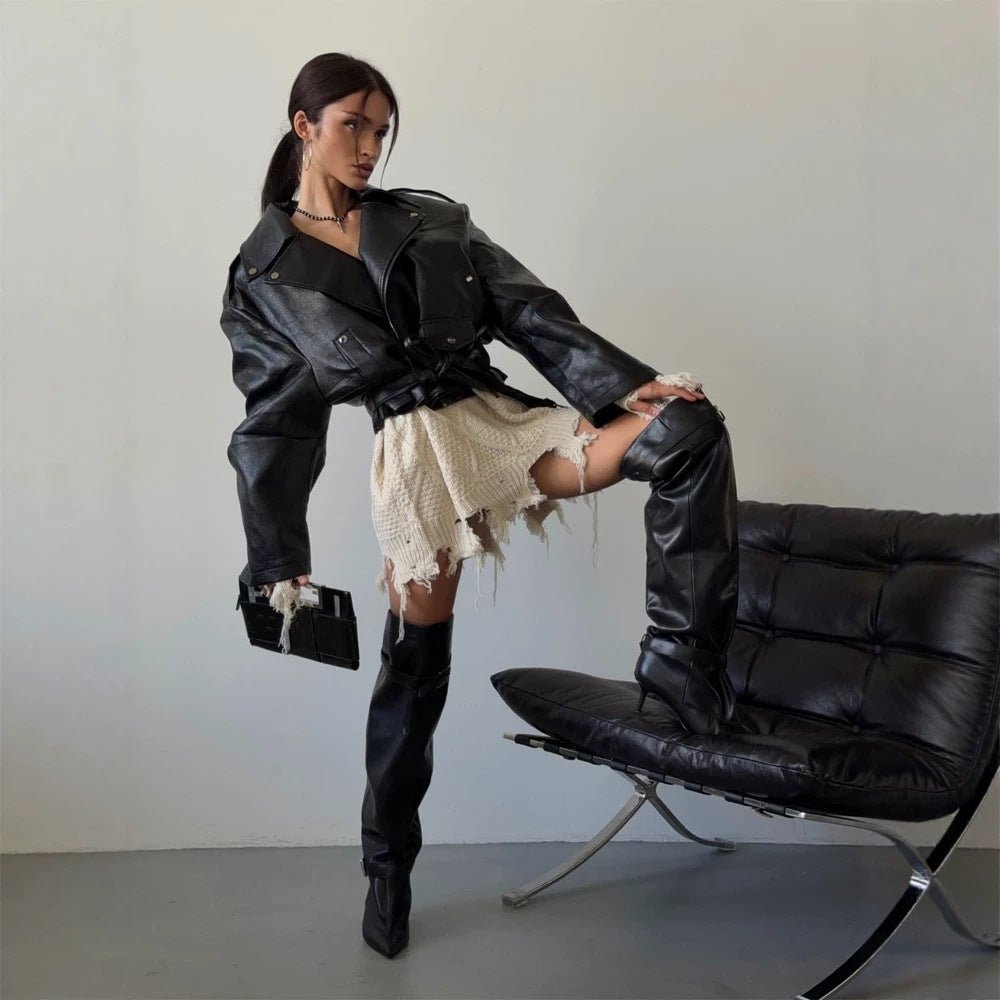 Women's Oversized Biker Jacket made of vegan leather imitation with waist belt & epaulettes Chichicherry - Chichicherry