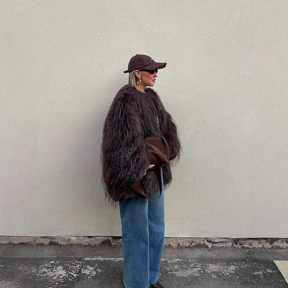 Women's Oversized Faux Fur Coat with Long Pile Shag Look and Boxy Silhouette Chichicherry - Chichicherry