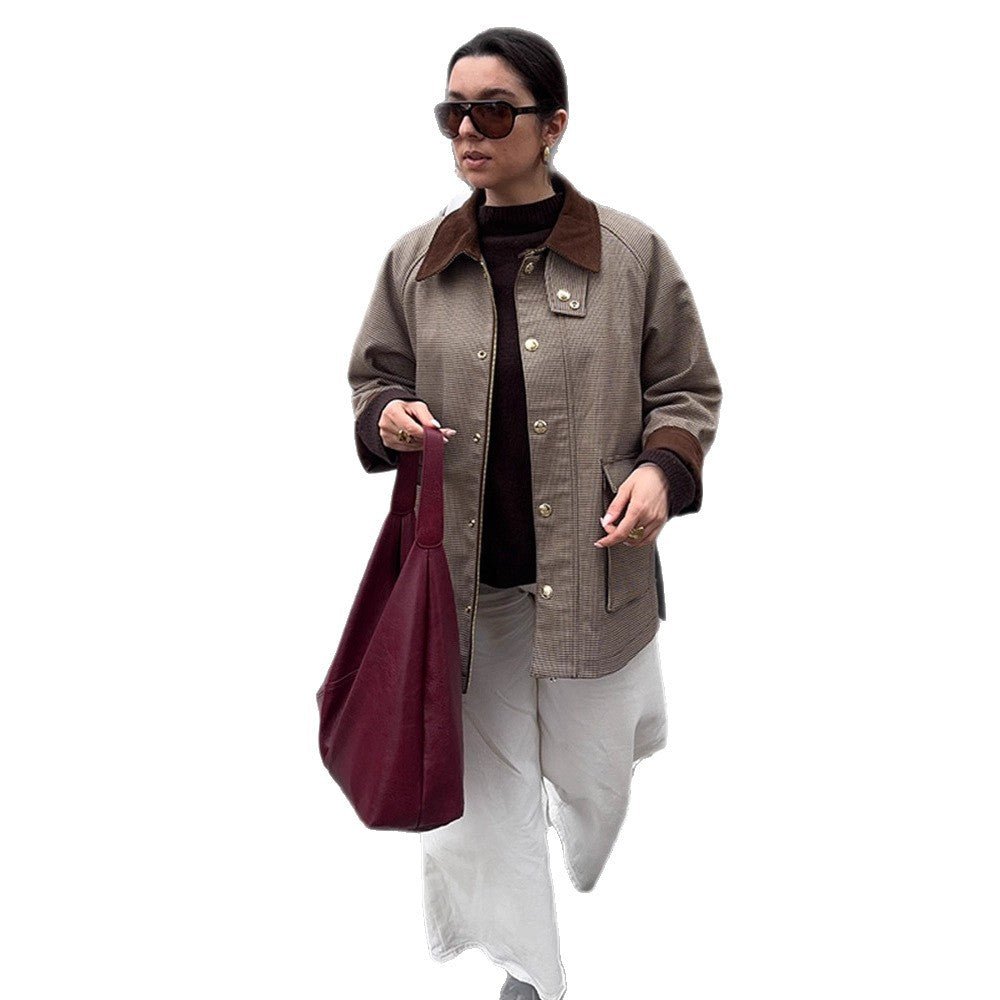 Women's Oversized Field Jacket with Velvet Collar and Large Flap Pockets Chichicherry - Chichicherry