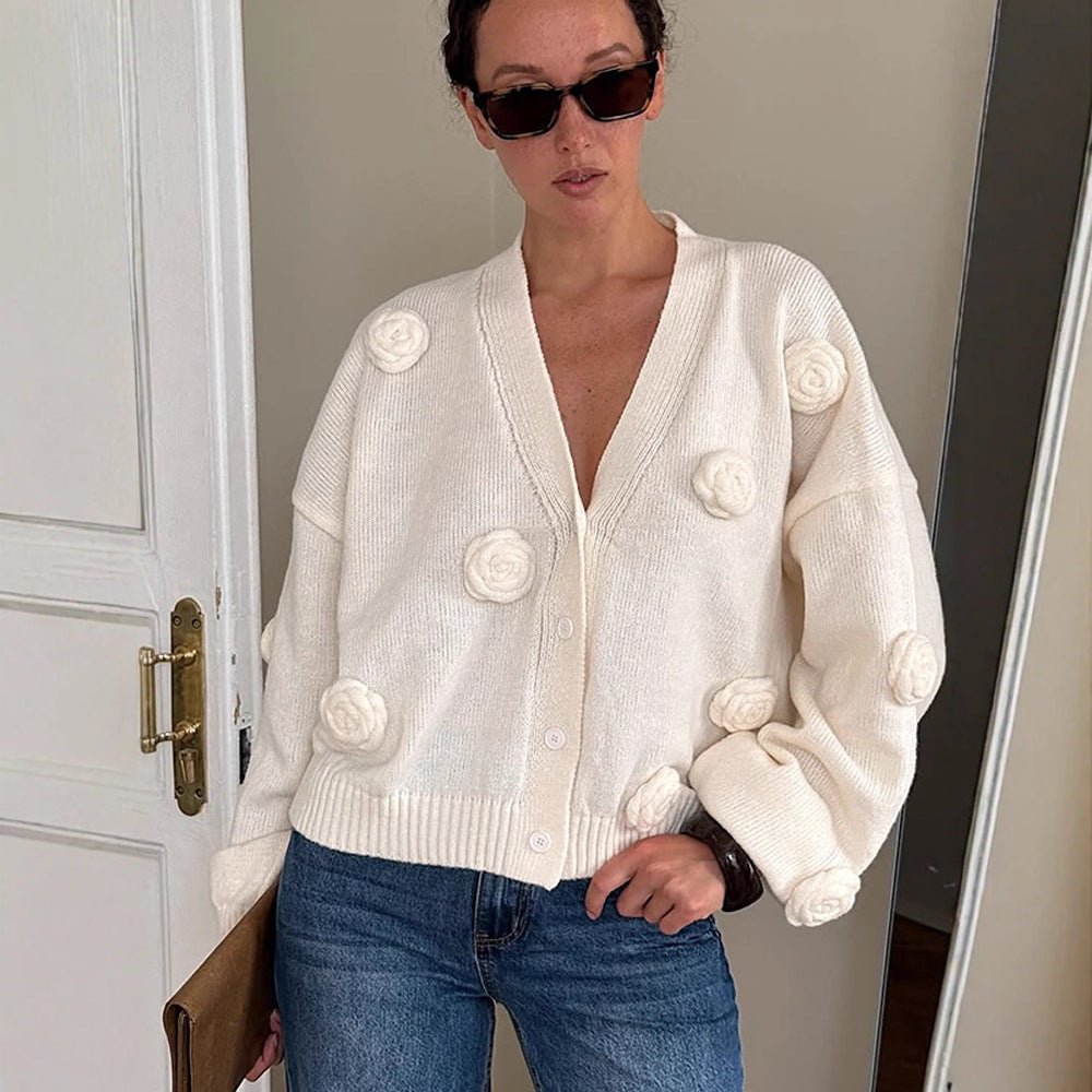 Women's Oversized Knit Cardigan with Three-Dimensional Rose Appliqués and V-Neck Chichicherry - Chichicherry