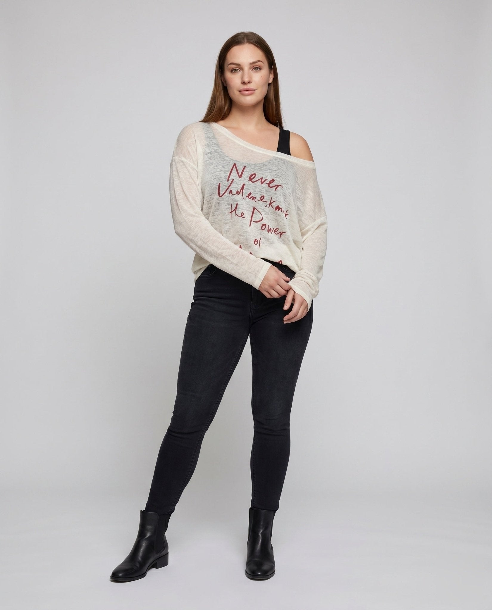 Women’s Oversized T-Shirt with Short Cut and Creative Writing - Chichicherry