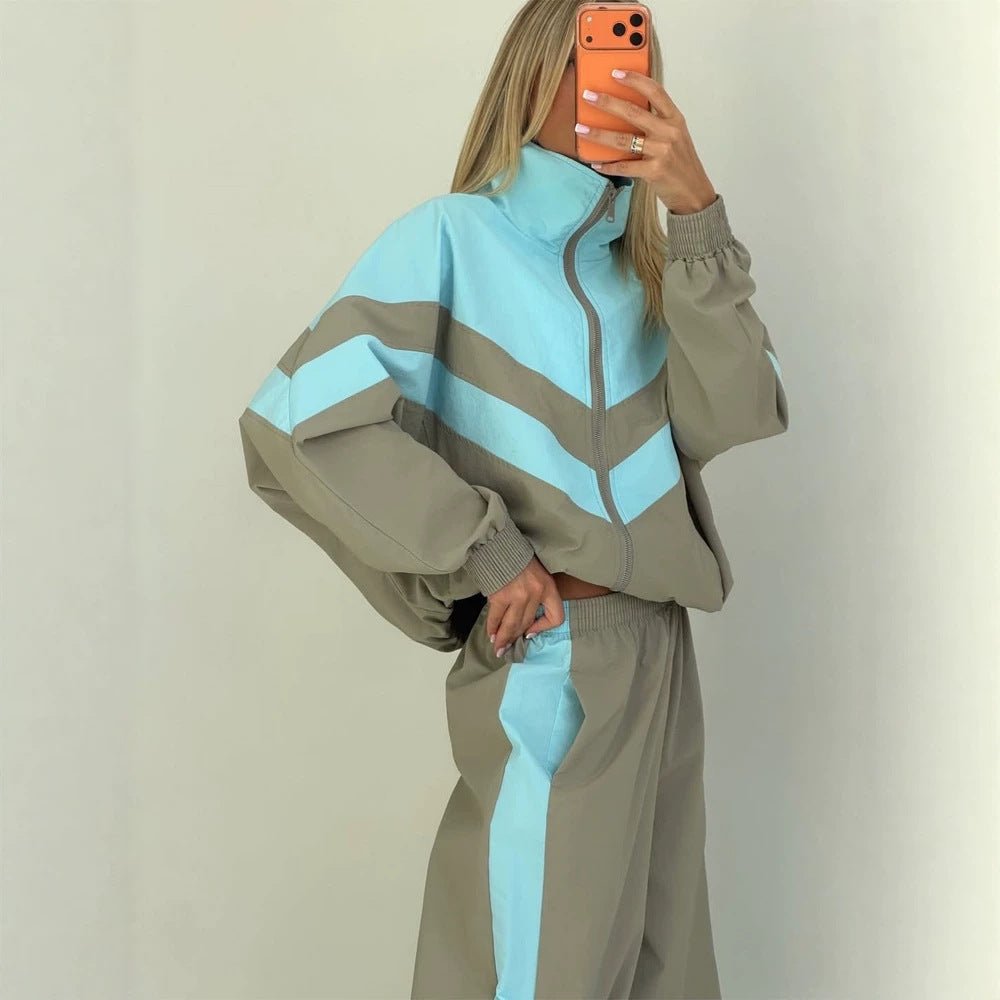 Women's Oversized Tracksuit Set with Stand Collar and Contrast Stripes Chichicherry - Chichicherry
