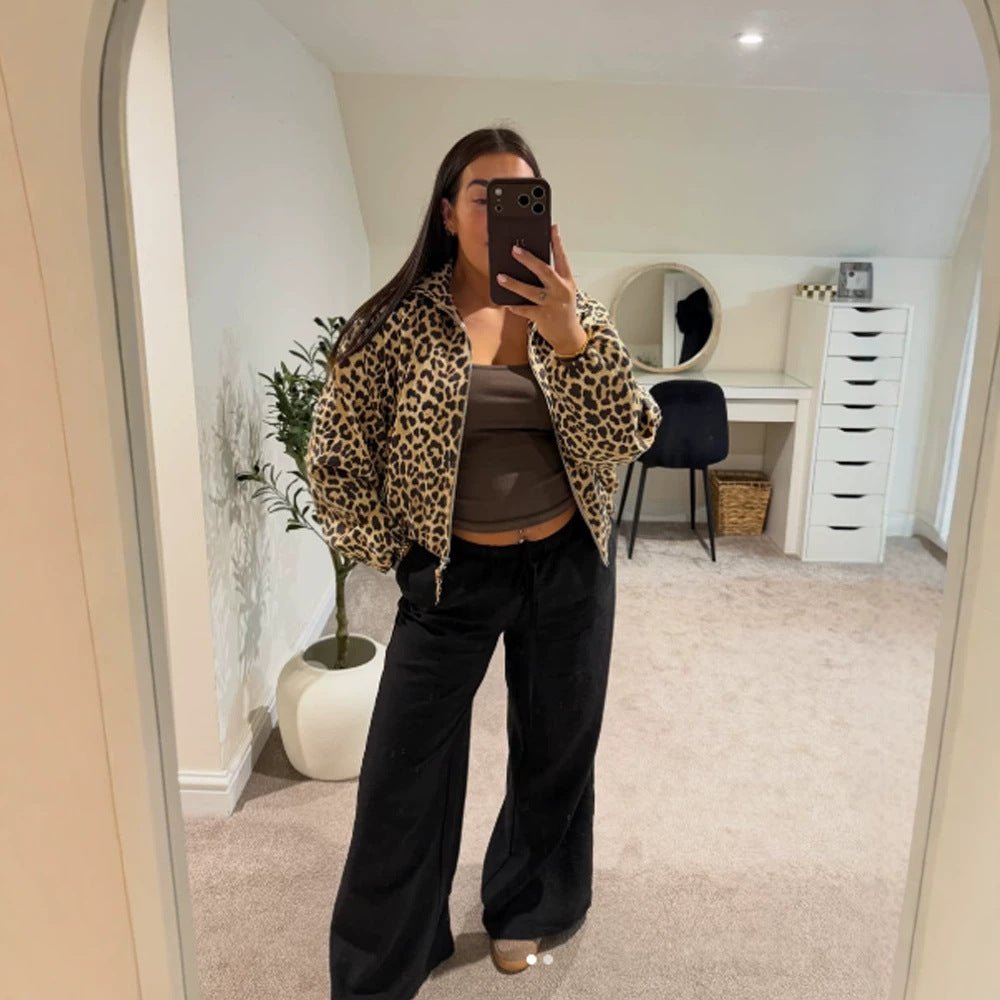 Women’s padded oversized bomber jacket with leopard print and stand-up collar Chichicherry - Chichicherry