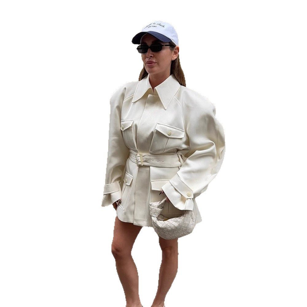 Women’s short blazer coat in safari/utility look with waist belt and patch pockets Chichicherry - Chichicherry