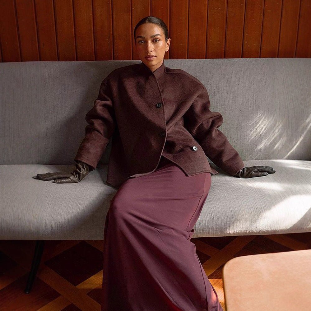 Women's short coat made of wool blend with boxy silhouette and distinctive button placket Chichicherry - Chichicherry