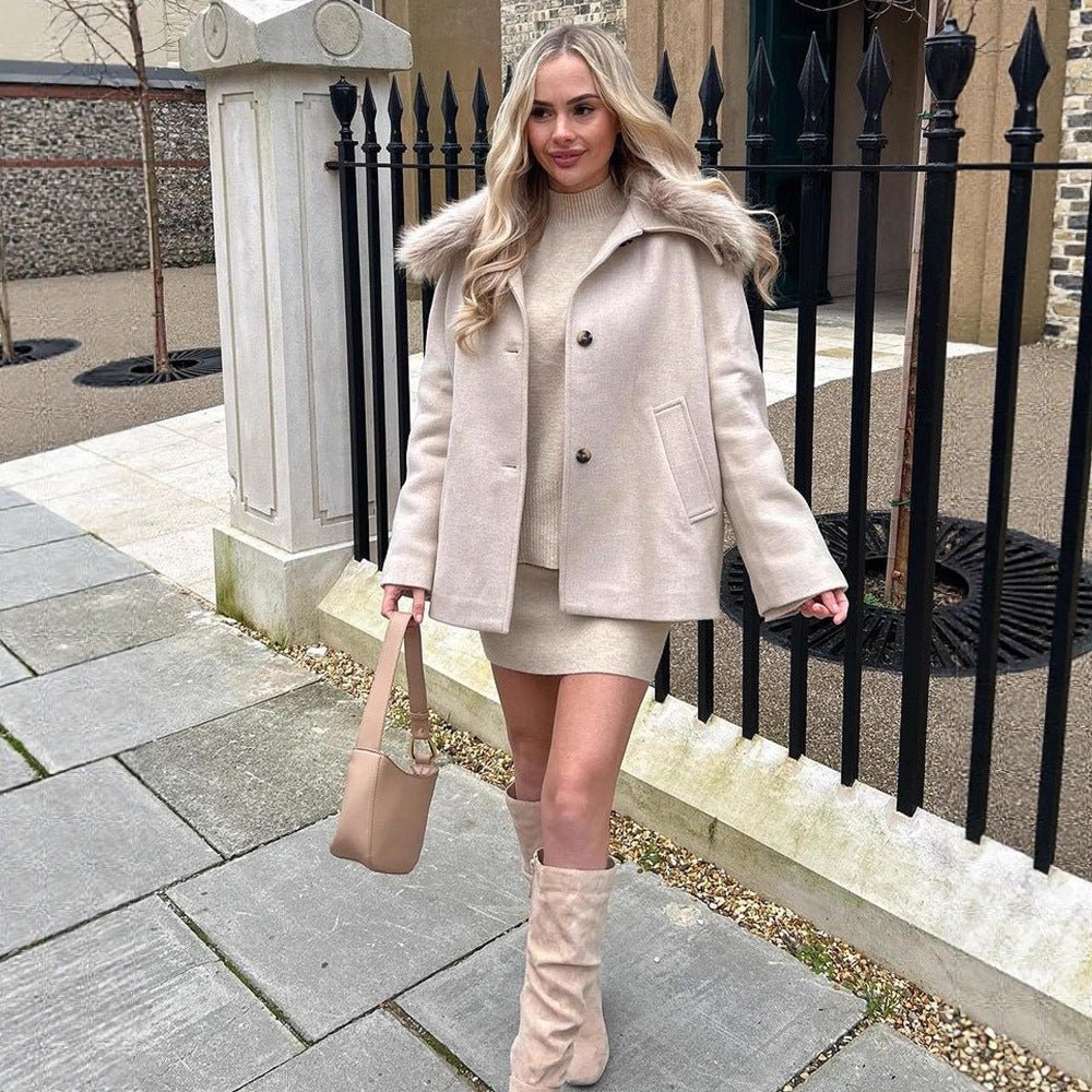 Women's short coat with faux fur shawl collar & boxy oversized silhouette Chichicherry - Chichicherry