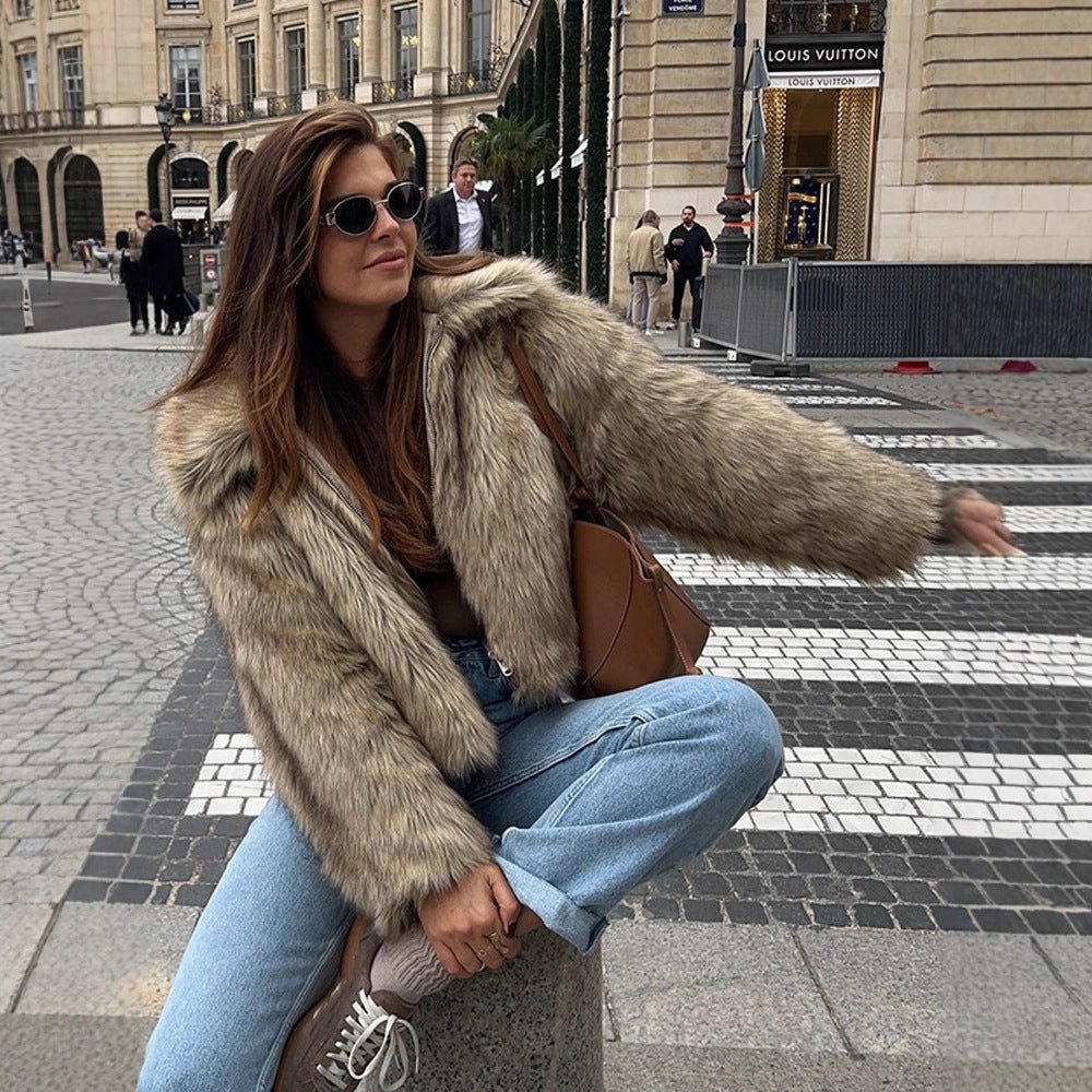 Women's Short Cut Faux-Fur Boxy Coat with Hood and Zip Chichicherry - Chichicherry