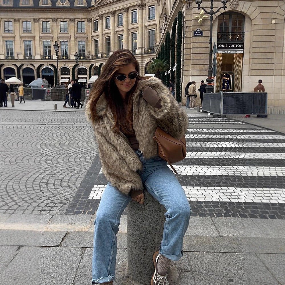 Women's Short Cut Faux-Fur Boxy Coat with Hood and Zip Chichicherry - Chichicherry