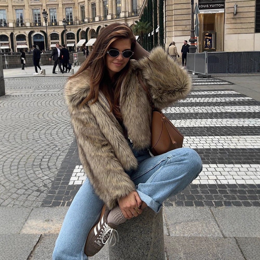 Women's Short Cut Faux-Fur Boxy Coat with Hood and Zip Chichicherry - Chichicherry