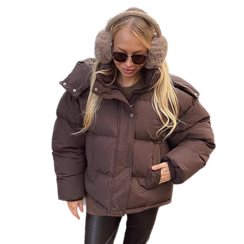 Women's short-cut oversized quilted jacket with high stand-up collar and concealed snap button placket Chichicherry - Chichicherry