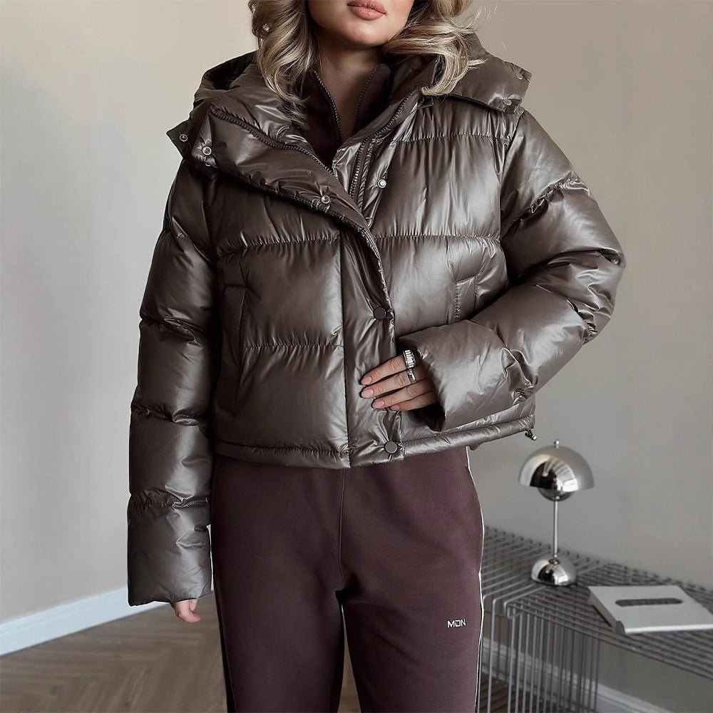 Women's short-cut shiny quilted jacket with high stand-up collar and snap-button placket Chichicherry - Chichicherry