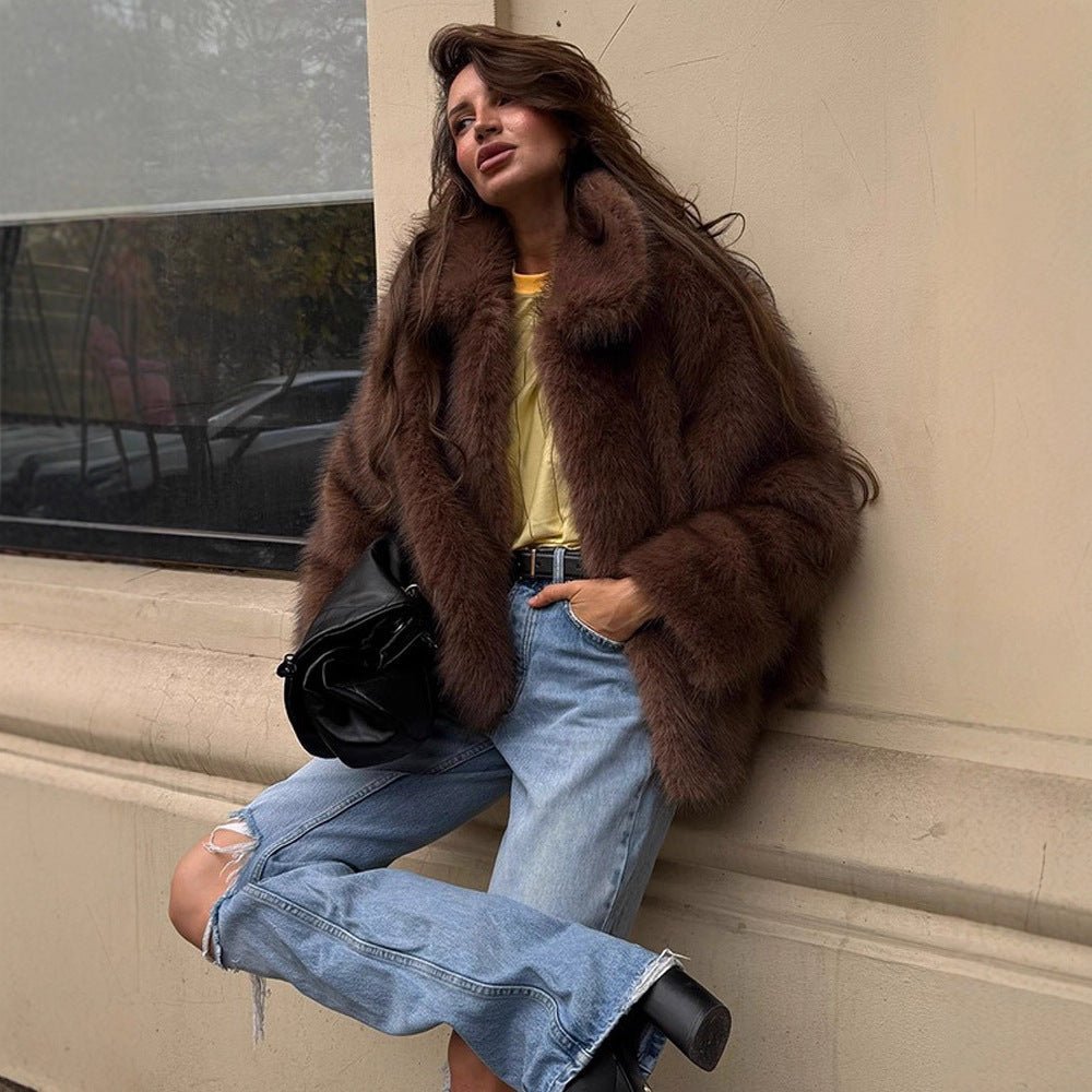 Women's Short Cut Voluminous Faux Fur Coat with Wide Shawl Collar Chichicherry - Chichicherry