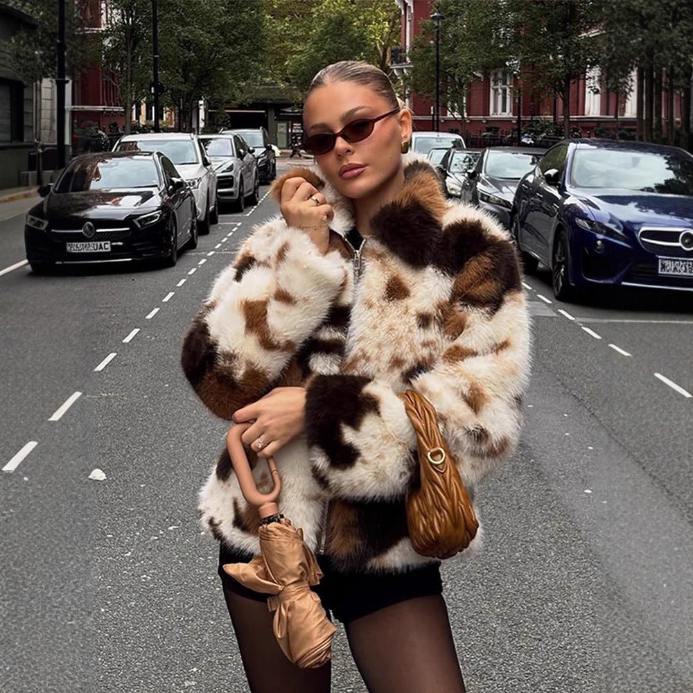 Women's Short Patchwork Faux Fur Blouson with Stand Collar and Concealed Zipper Chichicherry - Chichicherry