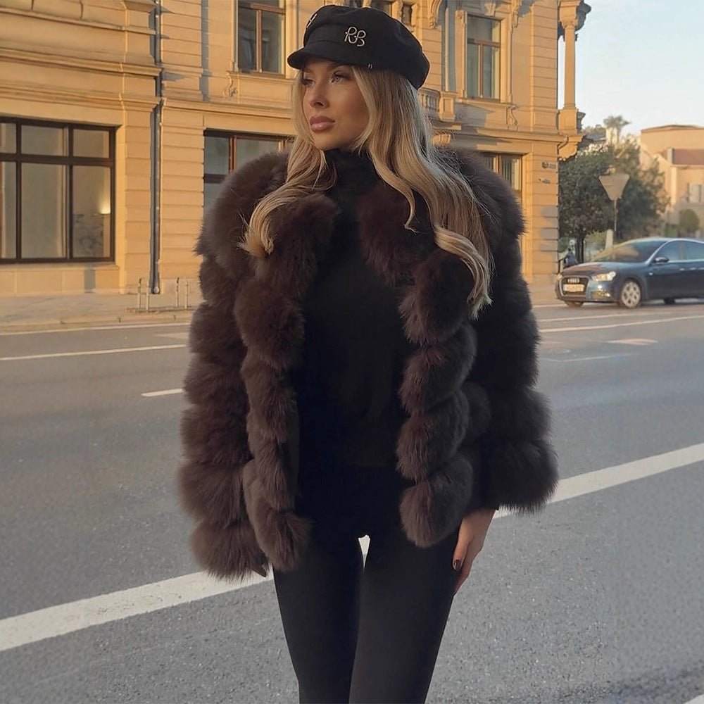 Women's Short Plush Boxy Faux Fur Blouson with Layered Volume Stripes Chichicherry - Chichicherry