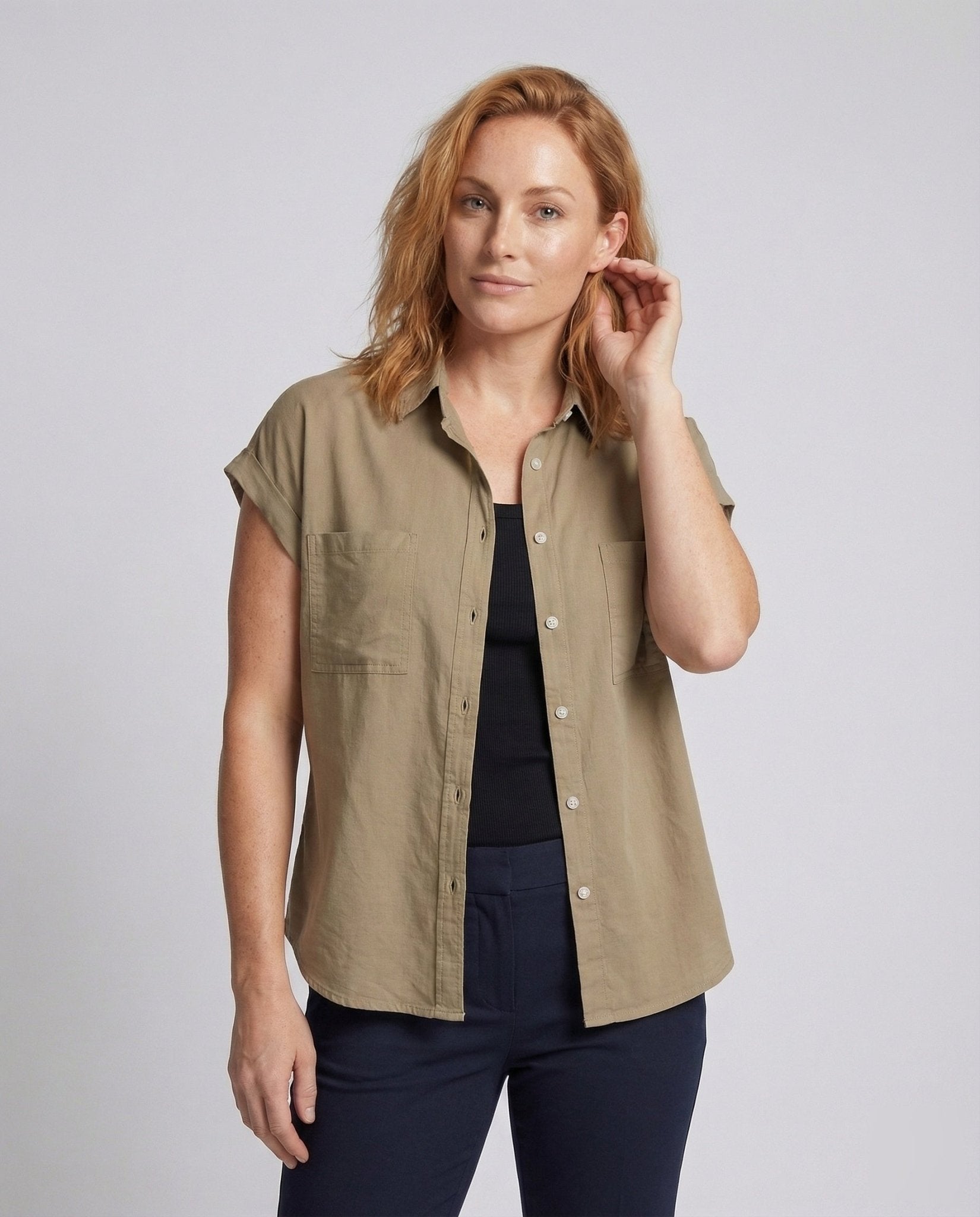 Women's Short Sleeve Shirt Blouse with Breast Pockets - Chichicherry
