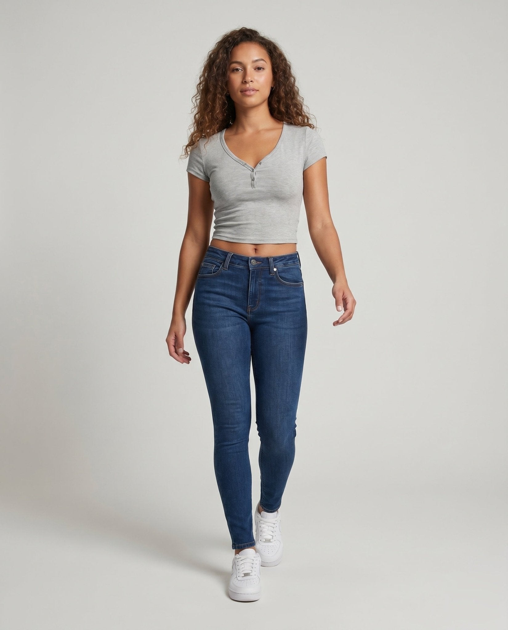 Women's Short Sleeve T-Shirt with Button Placket and Fitted Cut - Chichicherry