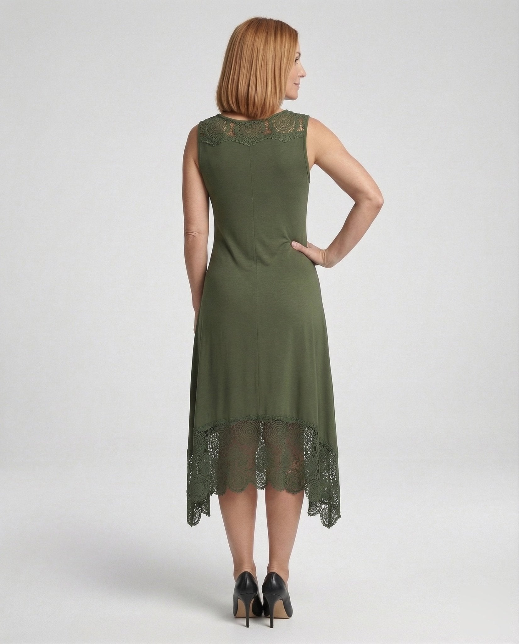 Women's sleeveless maxi dress with lace appliqué and asymmetrical hem - Chichicherry