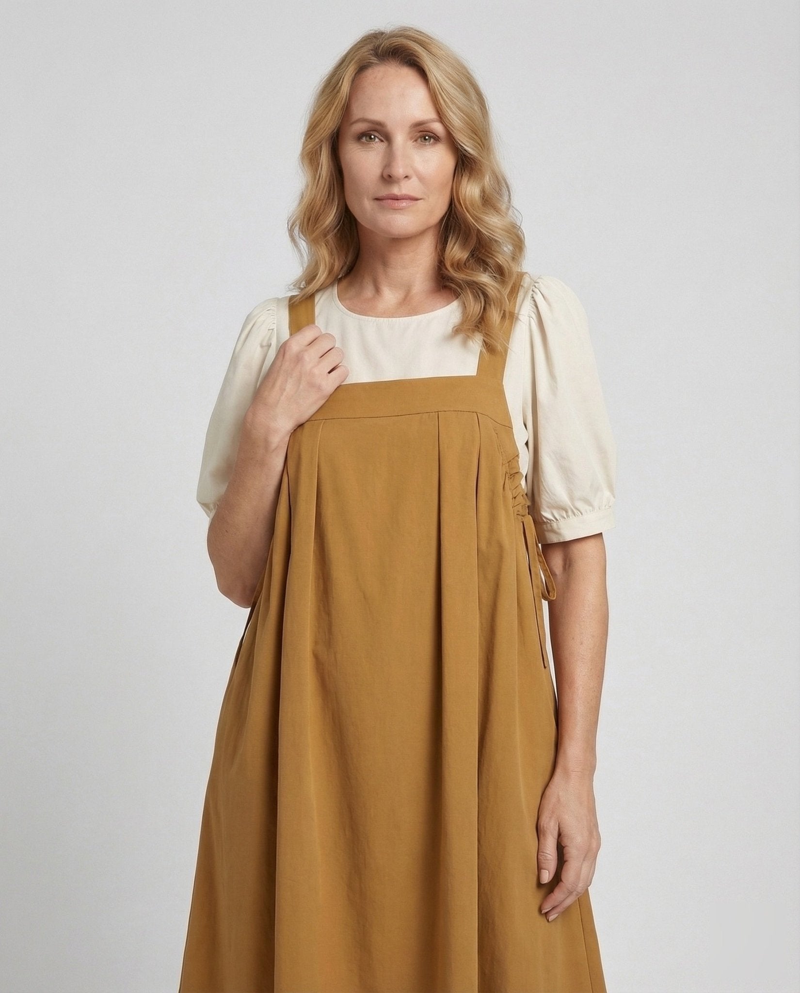 Women's Sleeveless Overall Dress with Pleated Skirt - Chichicherry